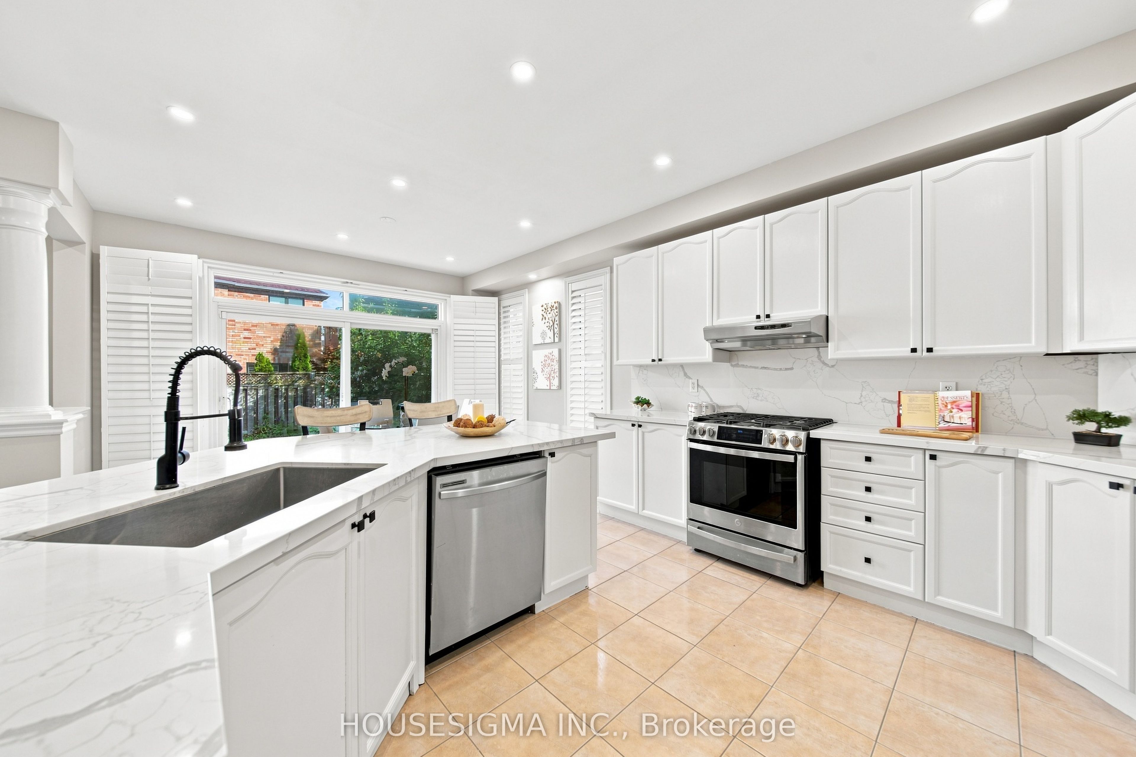 3266 Weatherford Road Property Photo 14