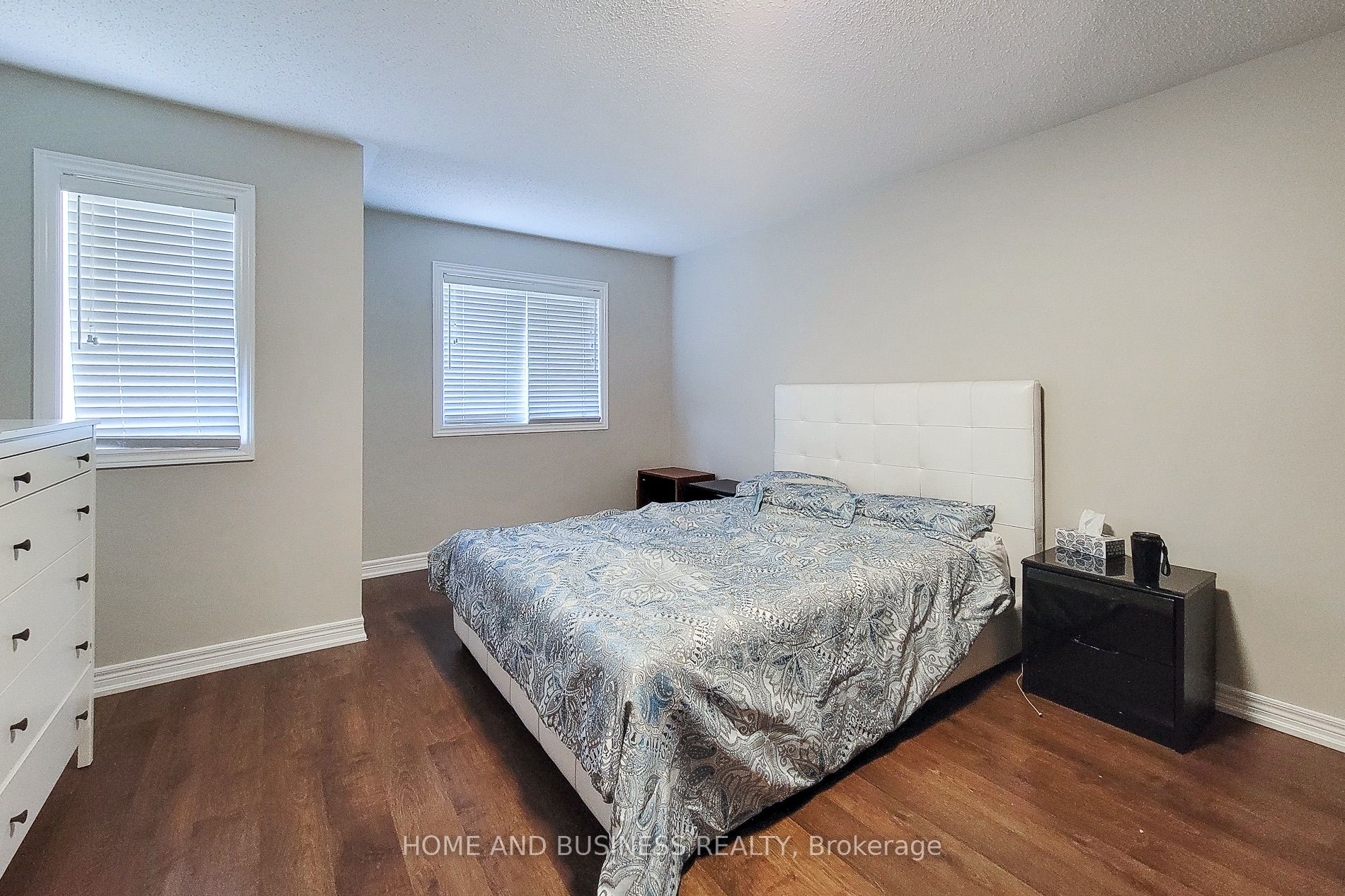 5532 Meadowcrest Avenue Property Photo 17