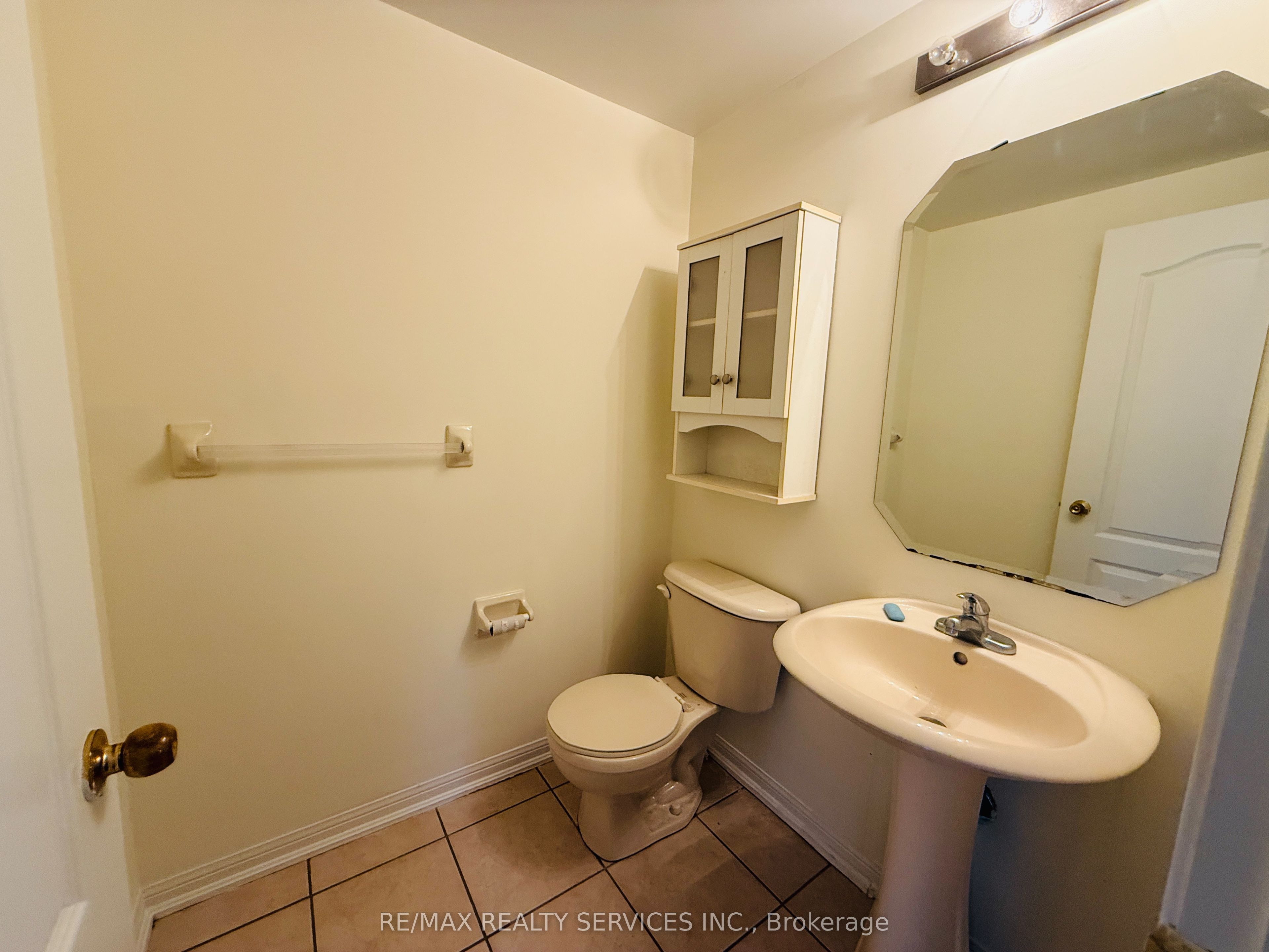 1134 Houston Drive Property Photo 7