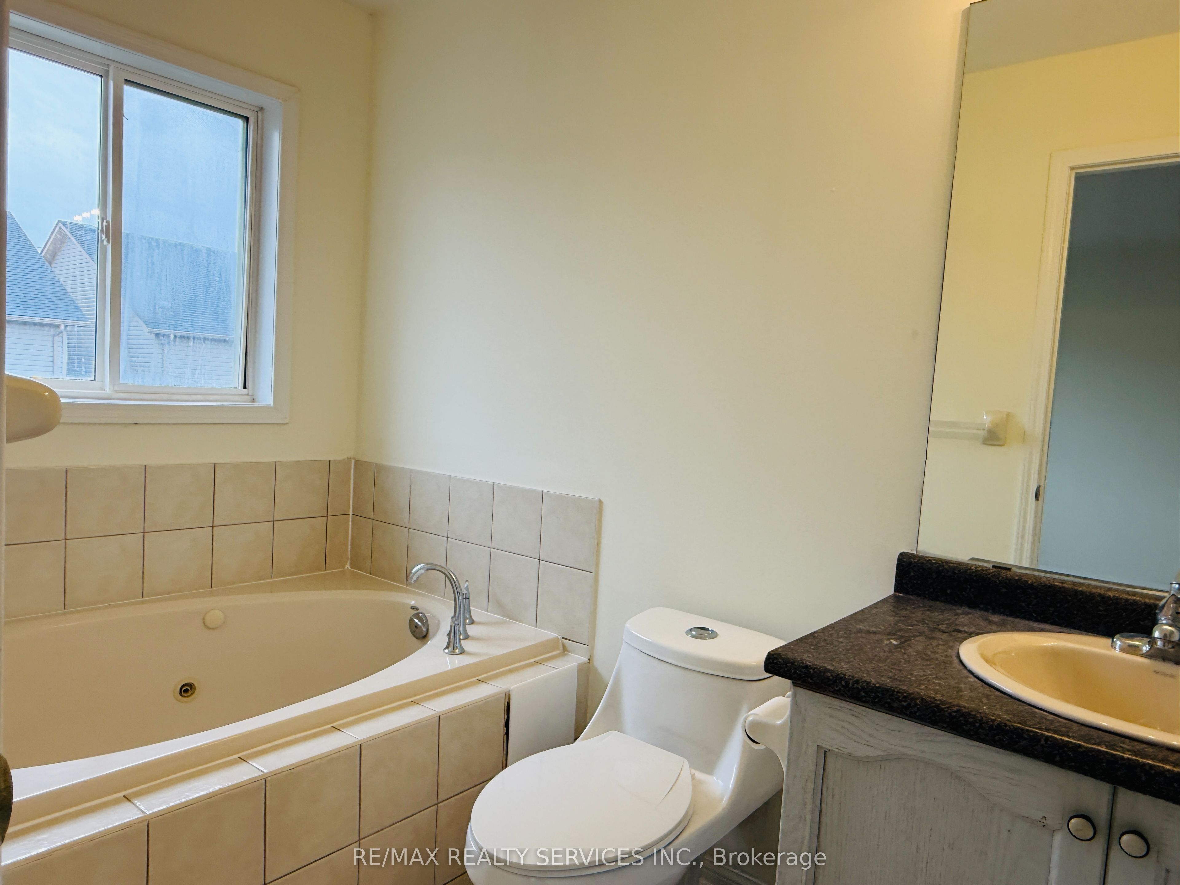 1134 Houston Drive Property Photo 14
