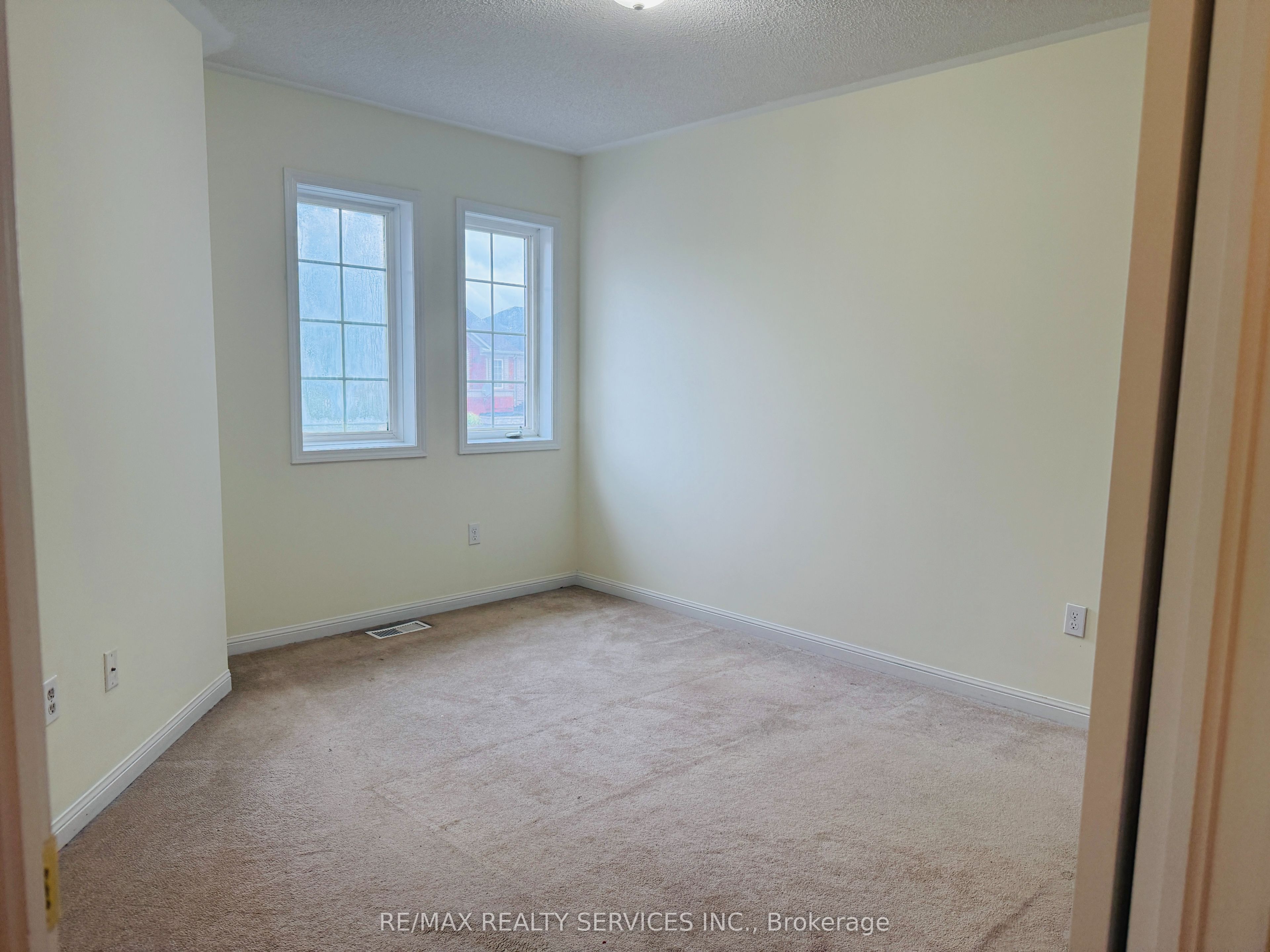 1134 Houston Drive Property Photo 15