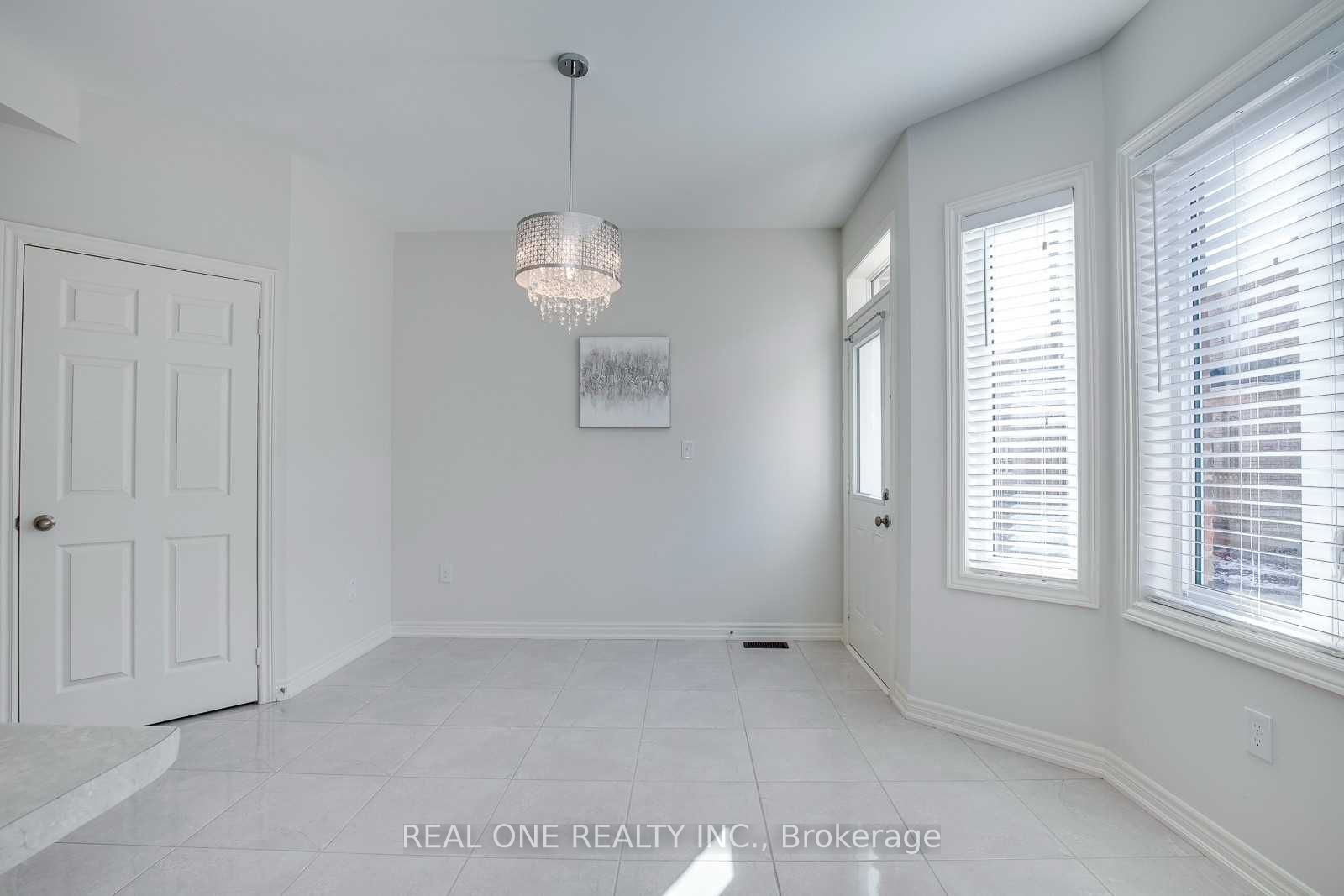 483 George Ryan Avenue Property Photo 13