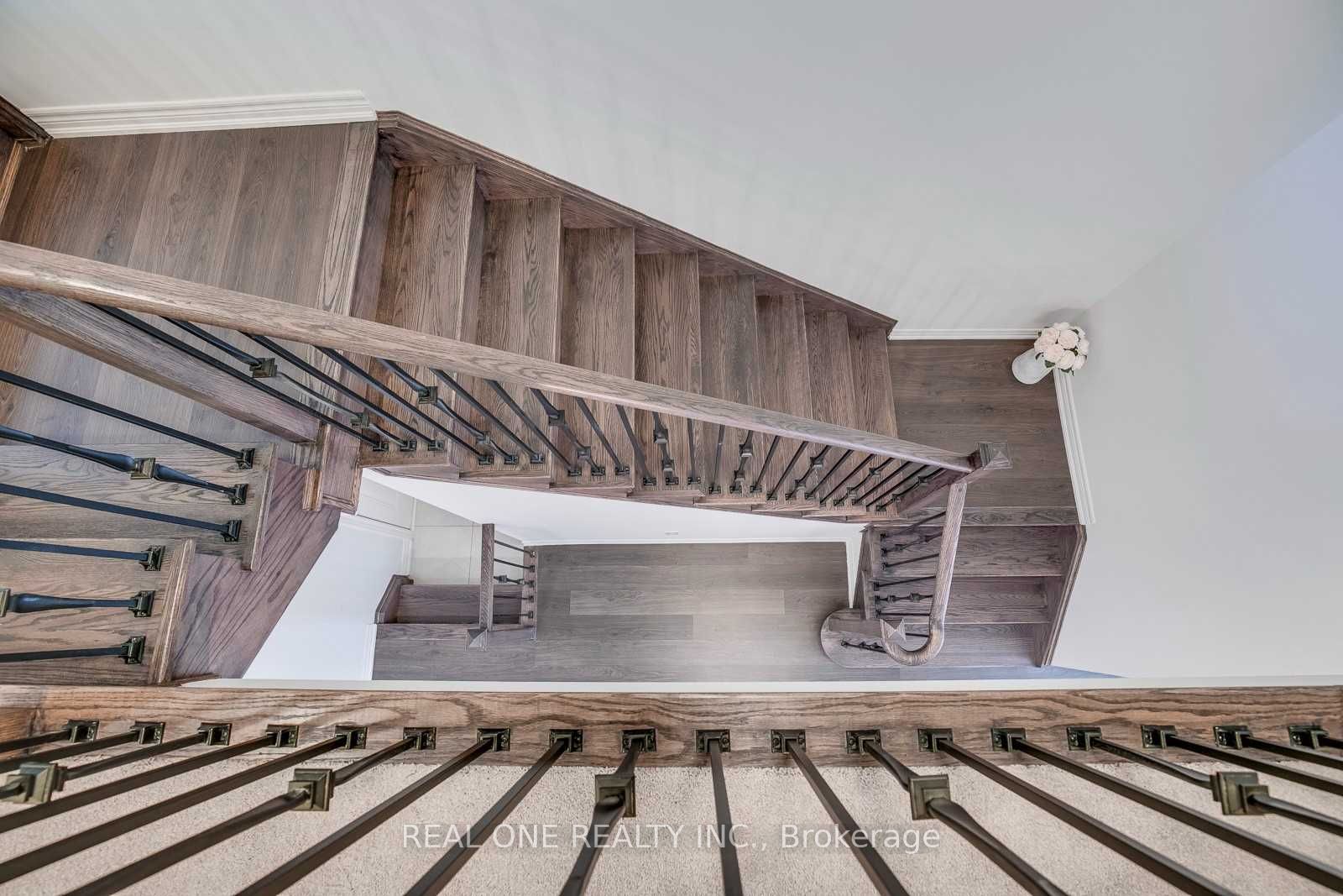 483 George Ryan Avenue Property Photo 16