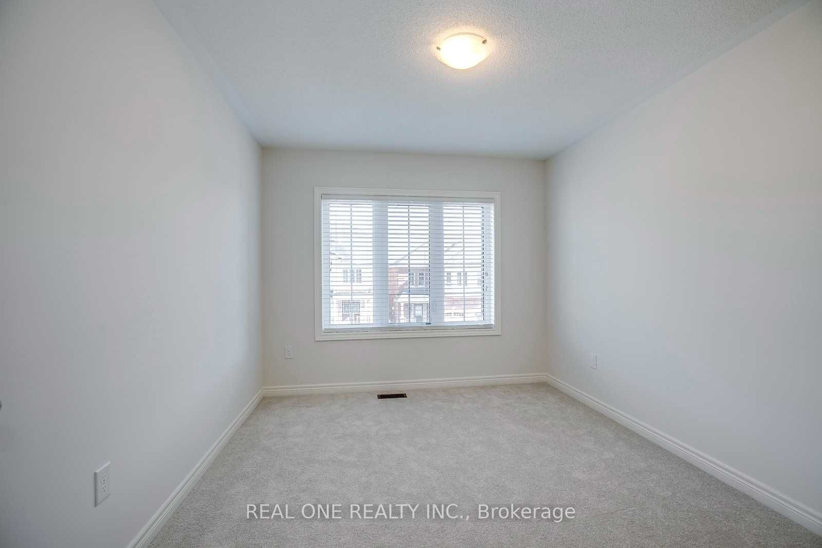 483 George Ryan Avenue Property Photo 21