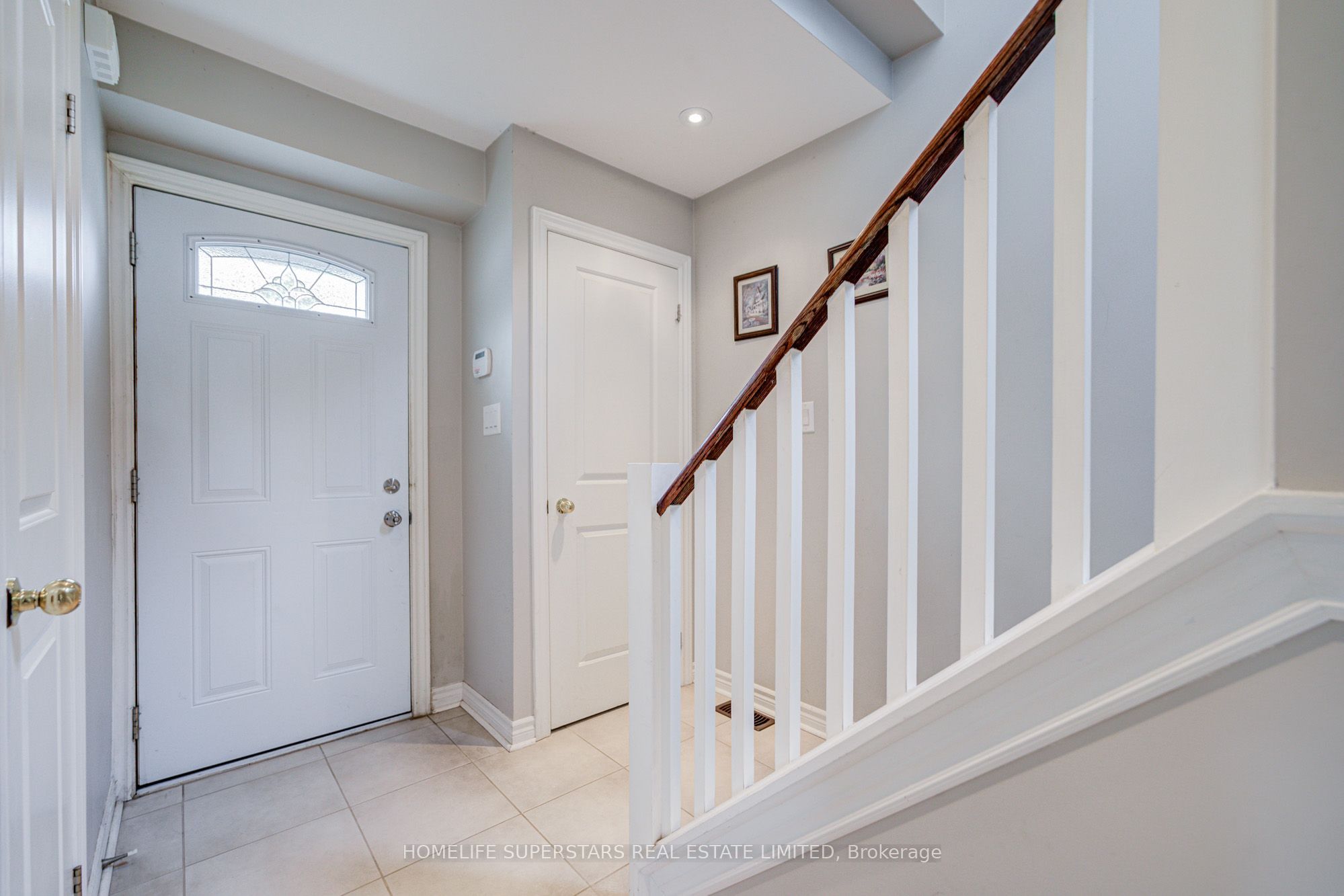 50 Hoskins Square Property Photo 5