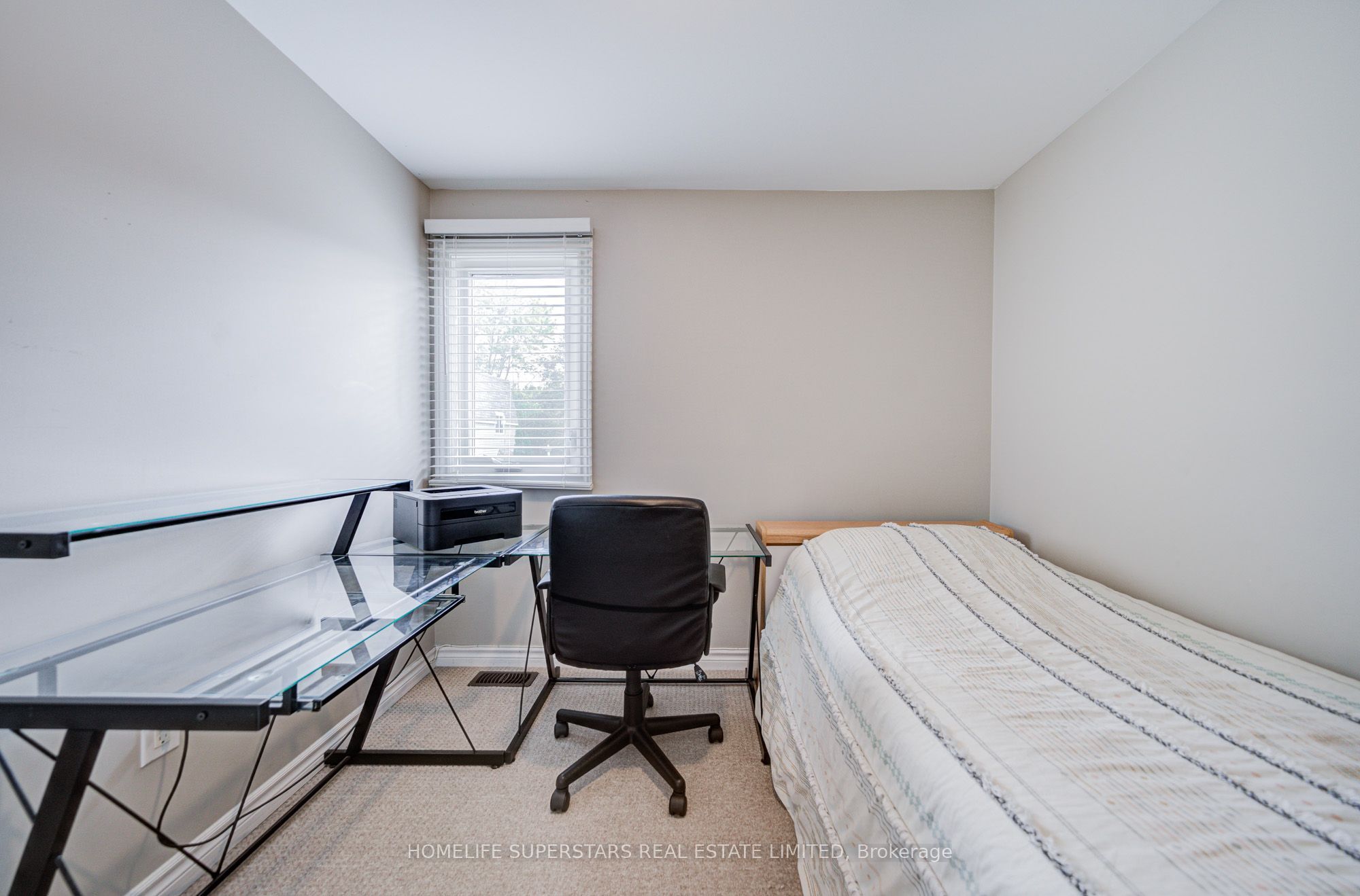 50 Hoskins Square Property Photo 36