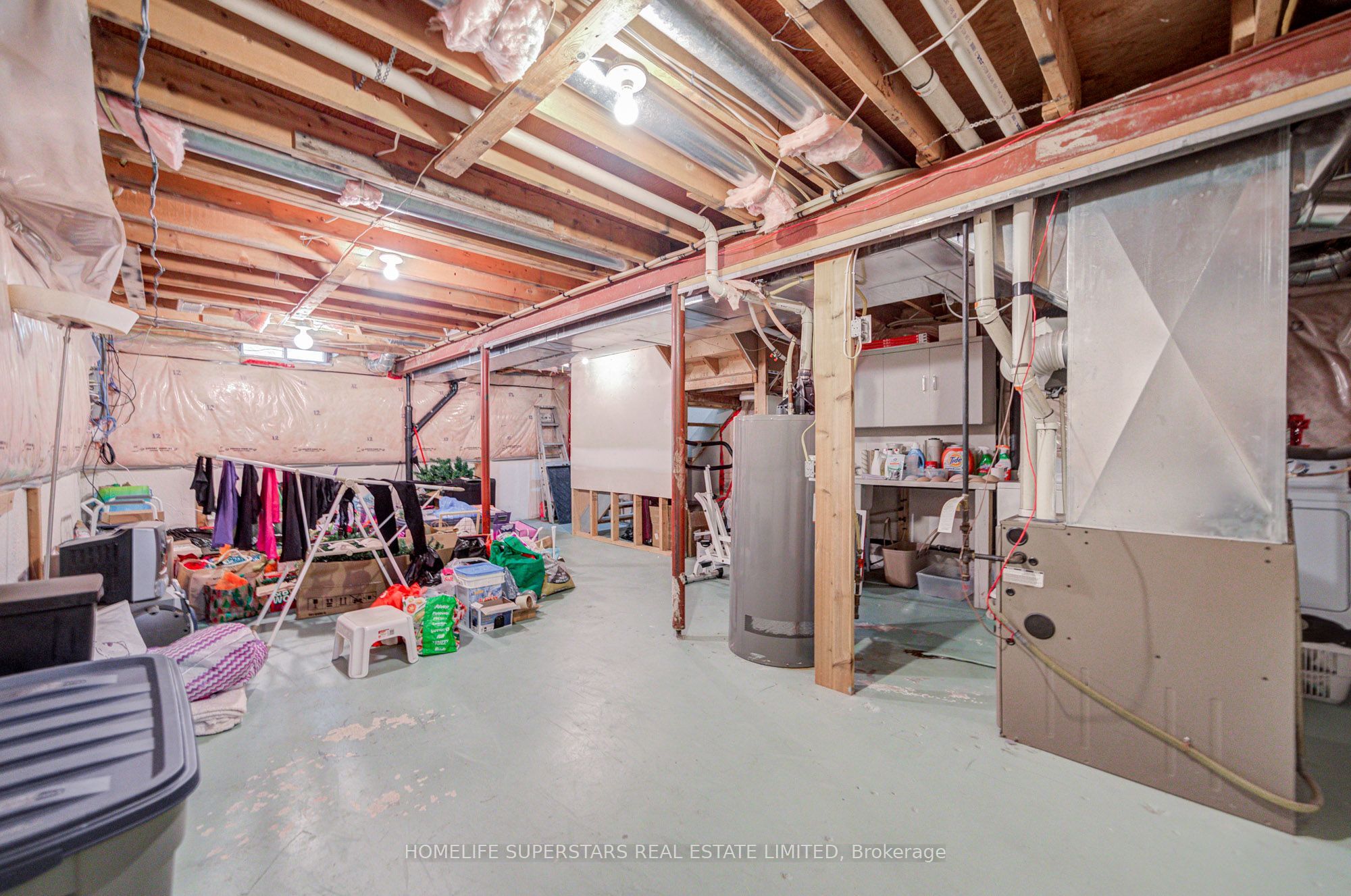 50 Hoskins Square Property Photo 39