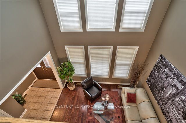 2257 Riverdale Place Property Photo 15