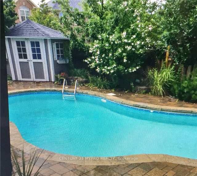 2257 Riverdale Place Property Photo 19