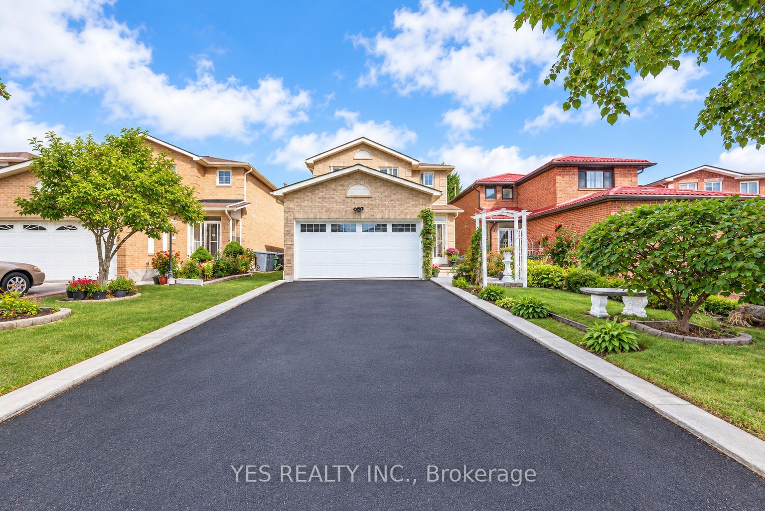 7 Colchester Avenue Property Photo 1