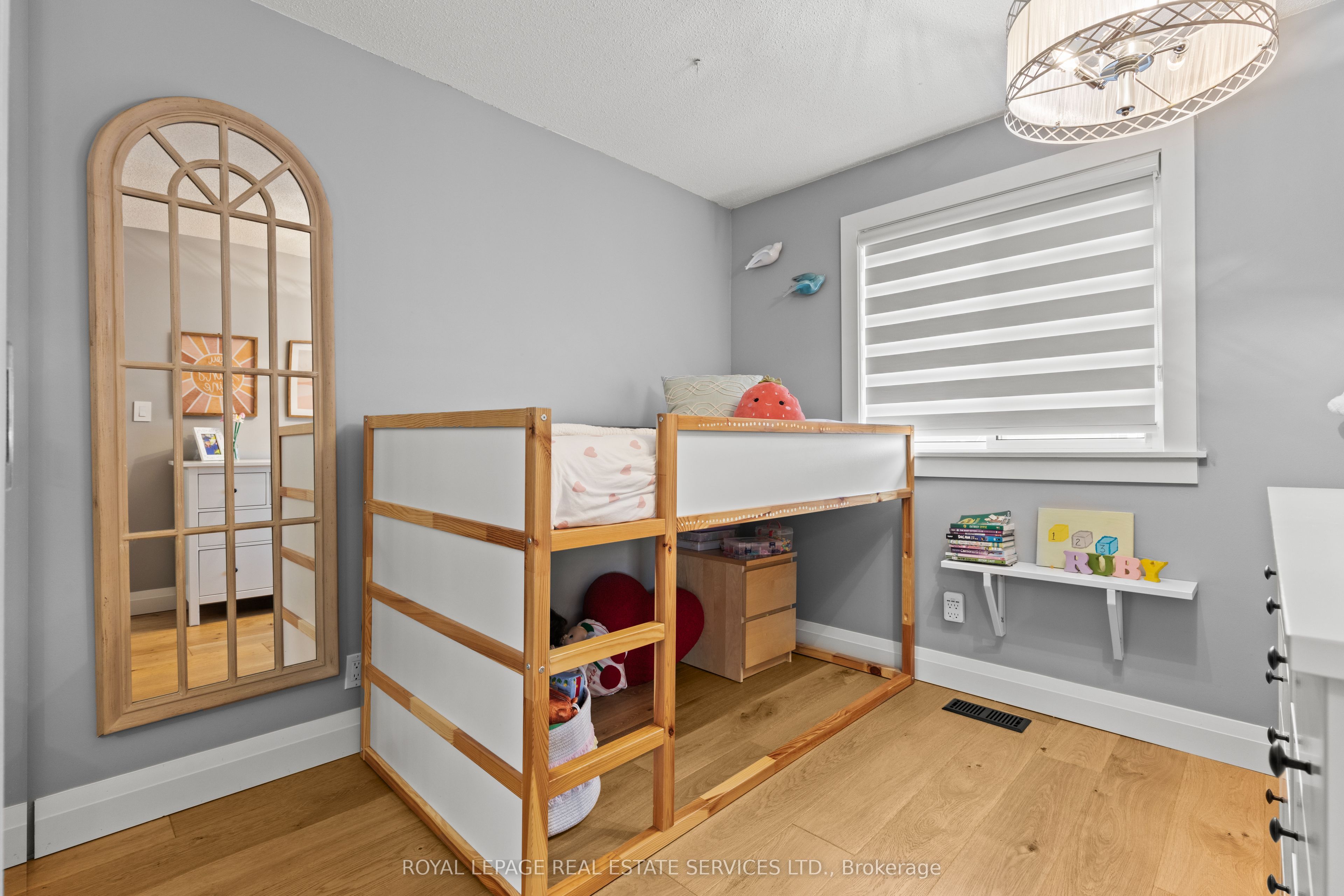 2303 Marine Drive 5 Property Photo 30