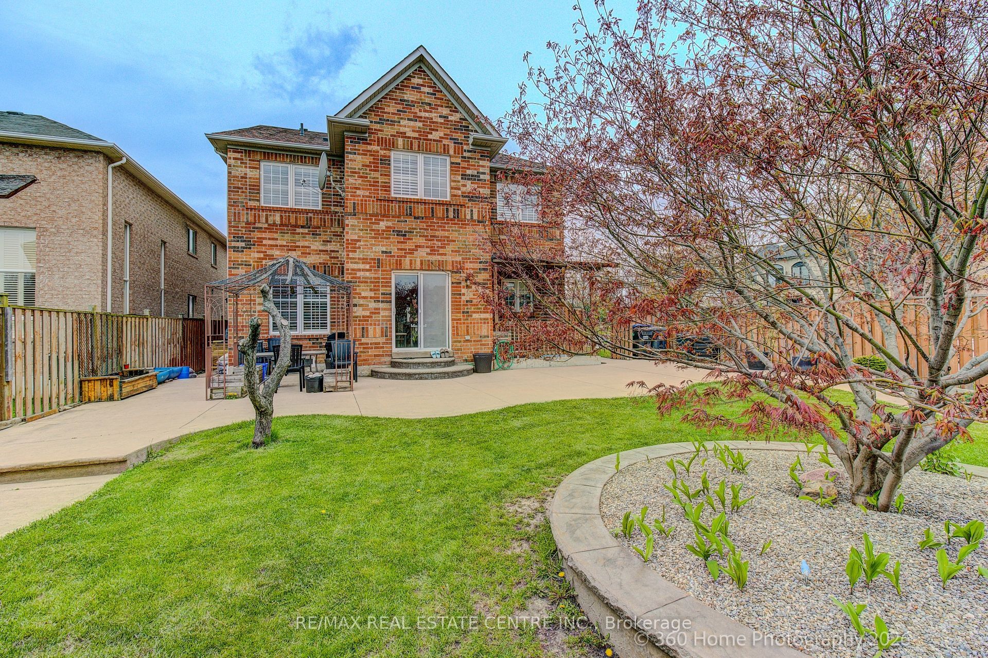 806 White Clover Way Property Photo 37