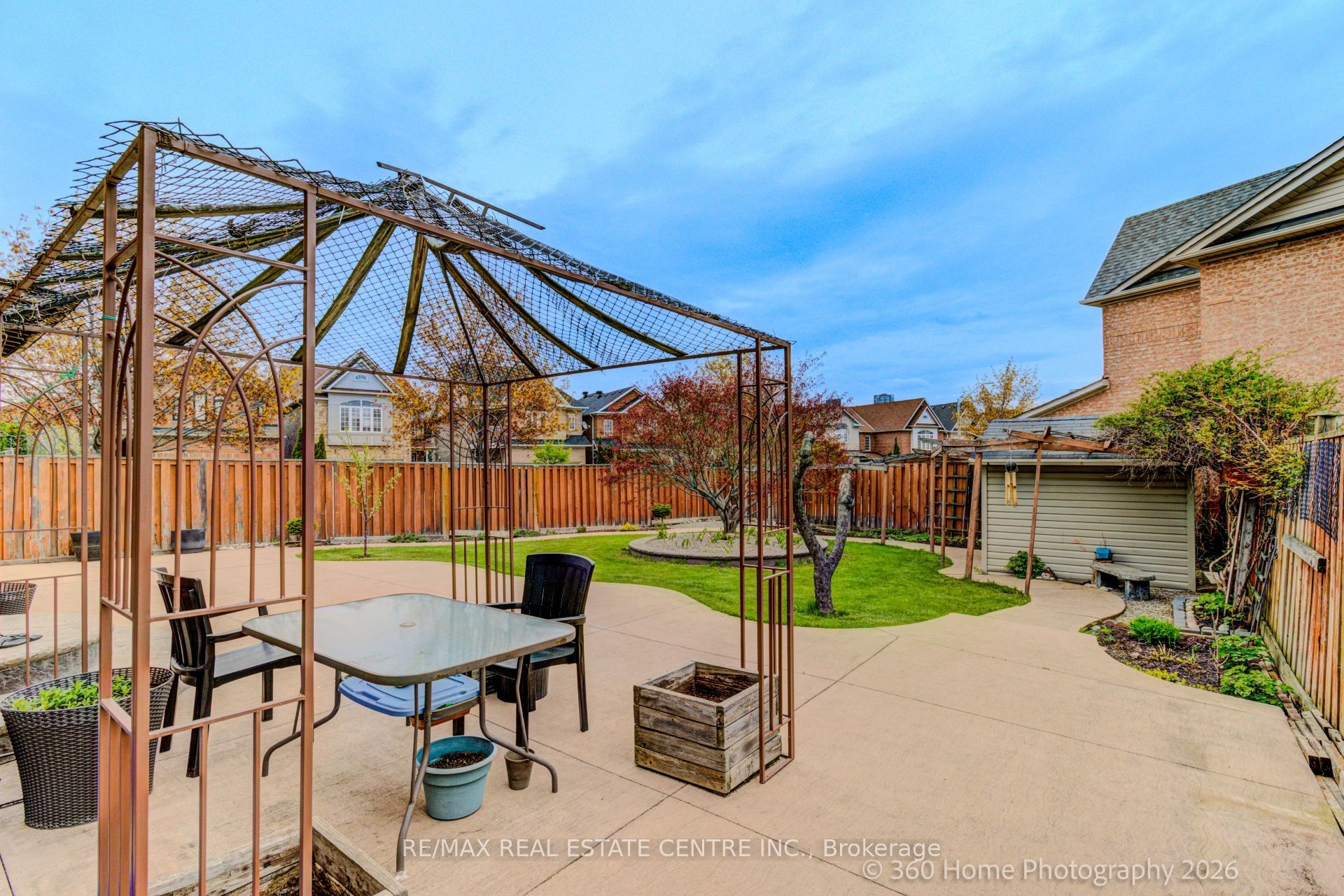 806 White Clover Way Property Photo 38