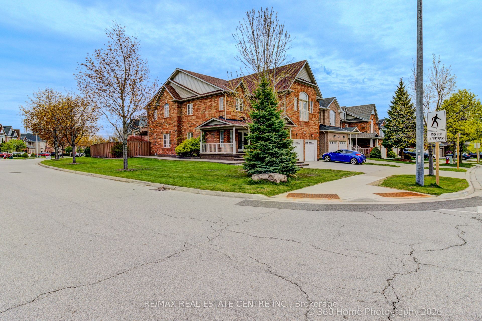 806 White Clover Way Property Photo 40
