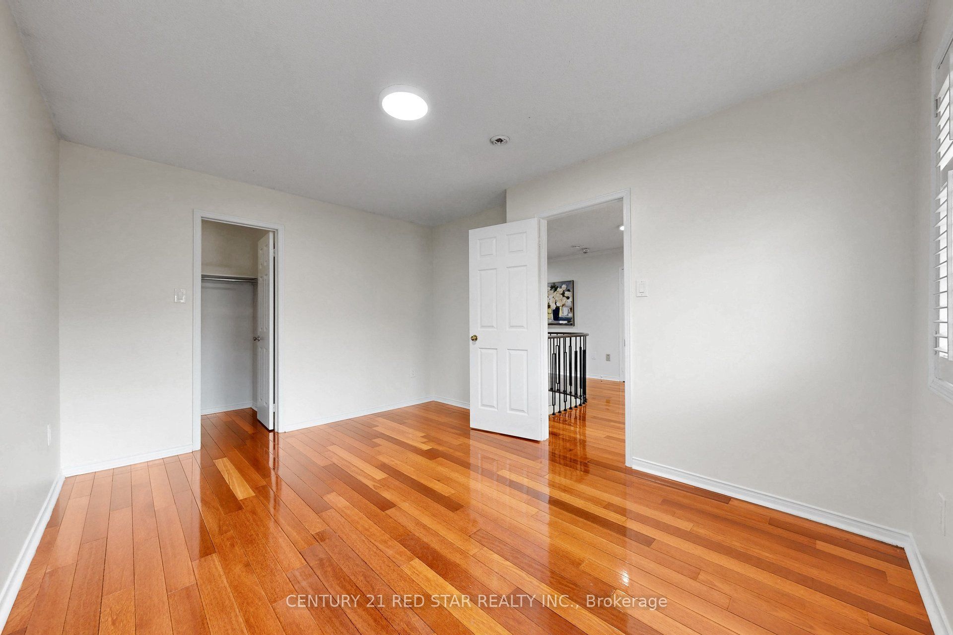 1082 Haydonbridge Court Property Photo 27