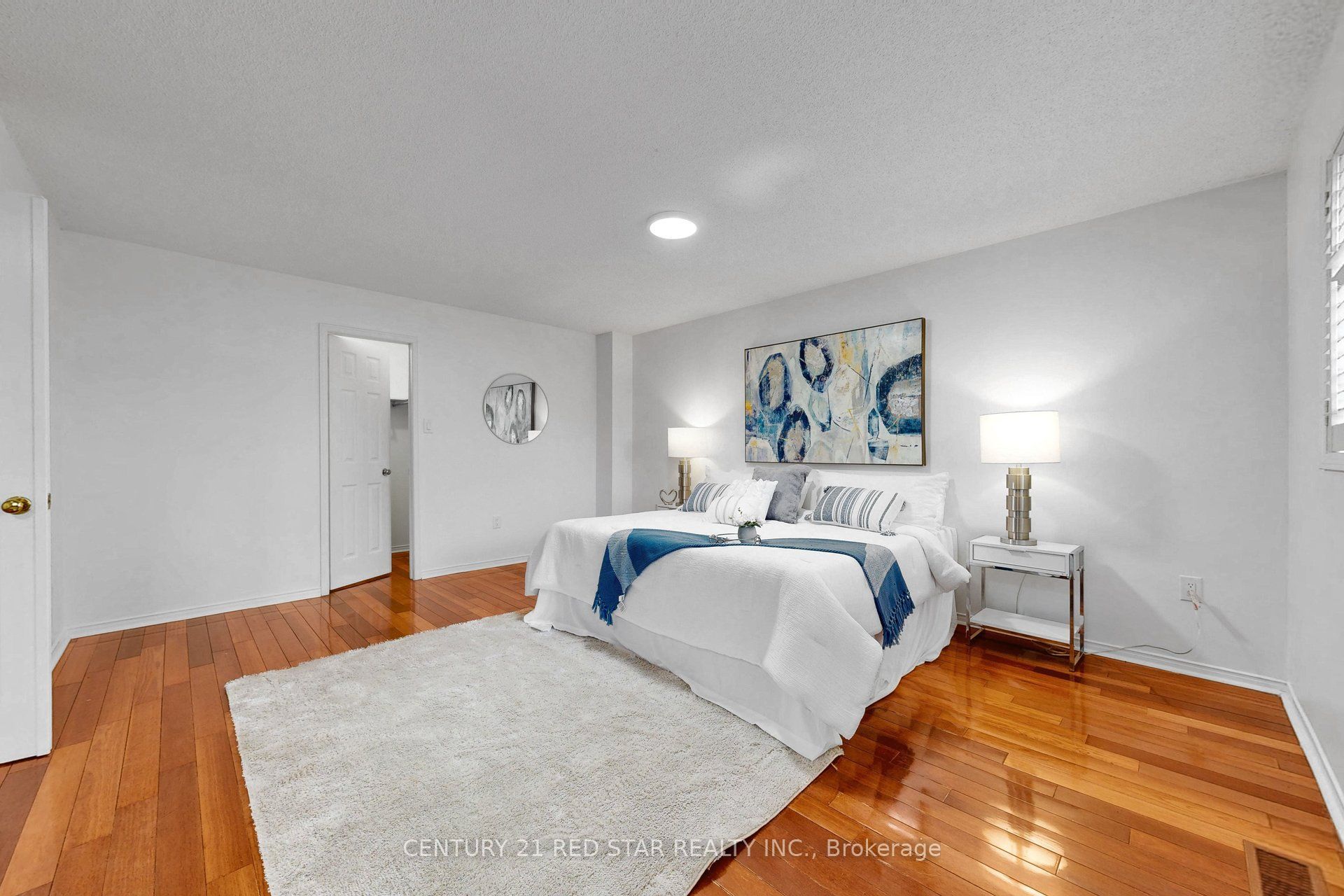 1082 Haydonbridge Court Property Photo 34