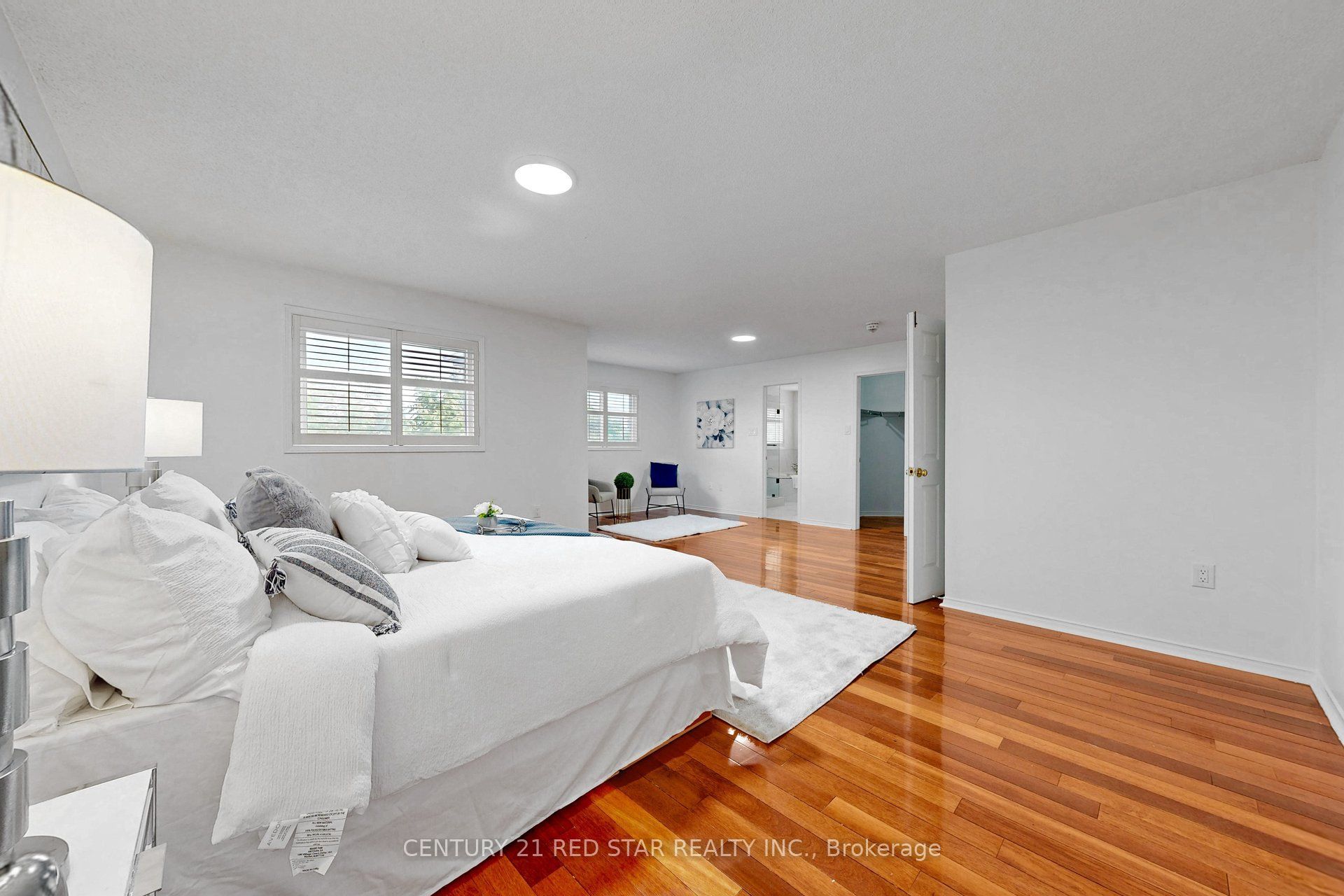 1082 Haydonbridge Court Property Photo 35