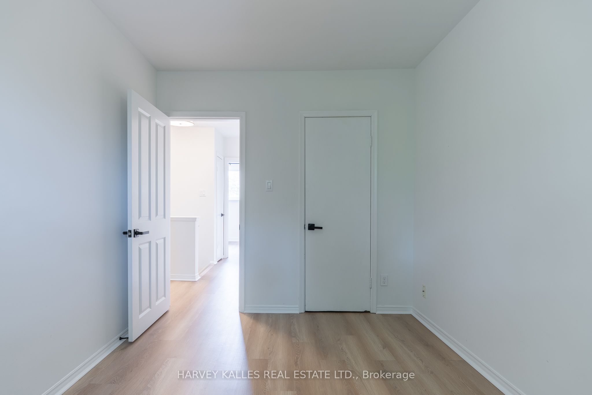 2258 Brookhurst Road Property Photo 19