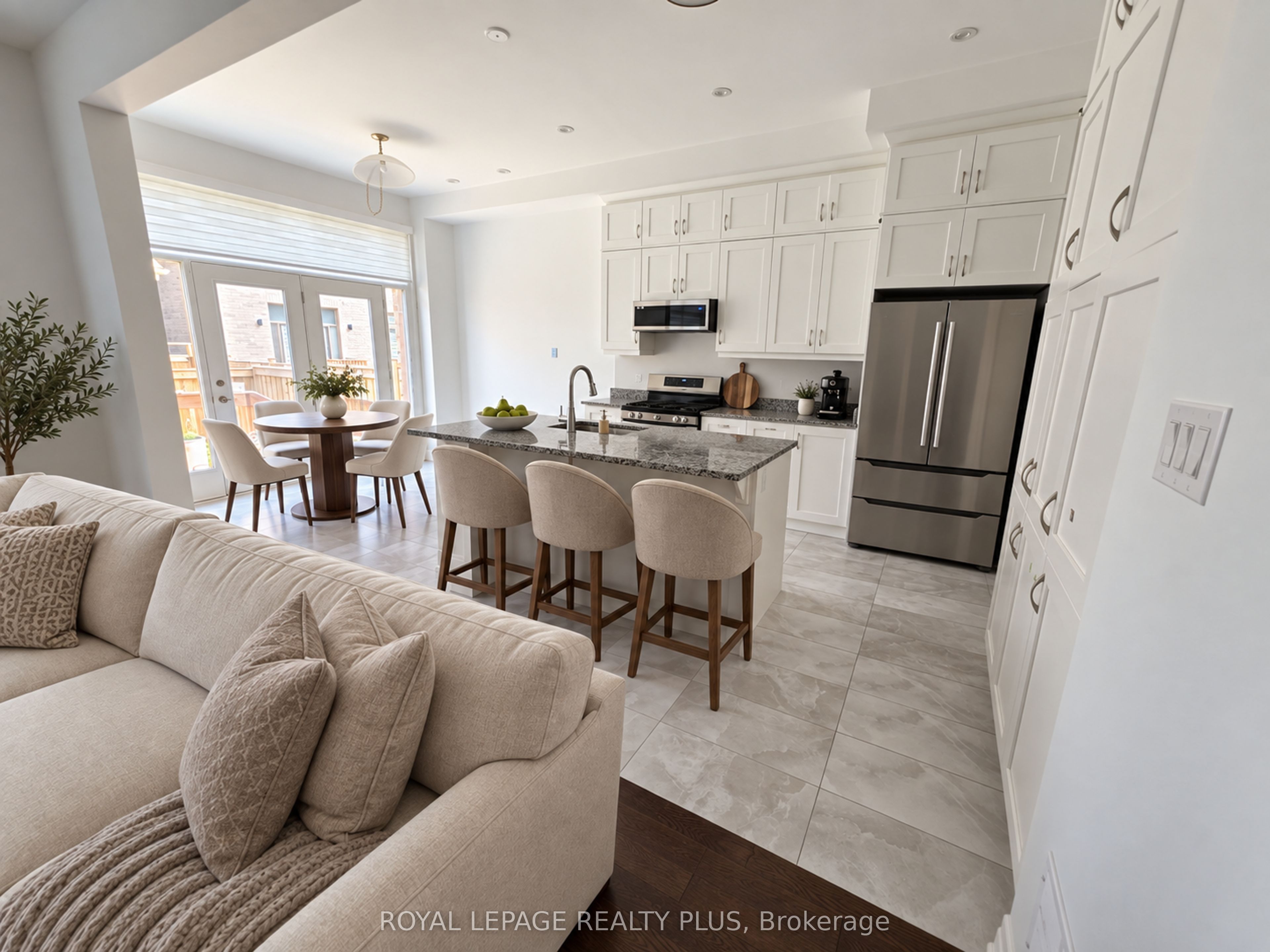 1362 Marblehead Road Property Photo 5