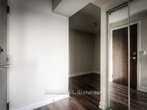 2 Eva Road 2221 Property Photo 19