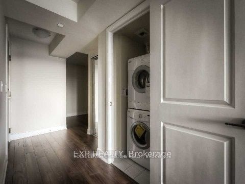 2 Eva Road 2221 Property Photo 20