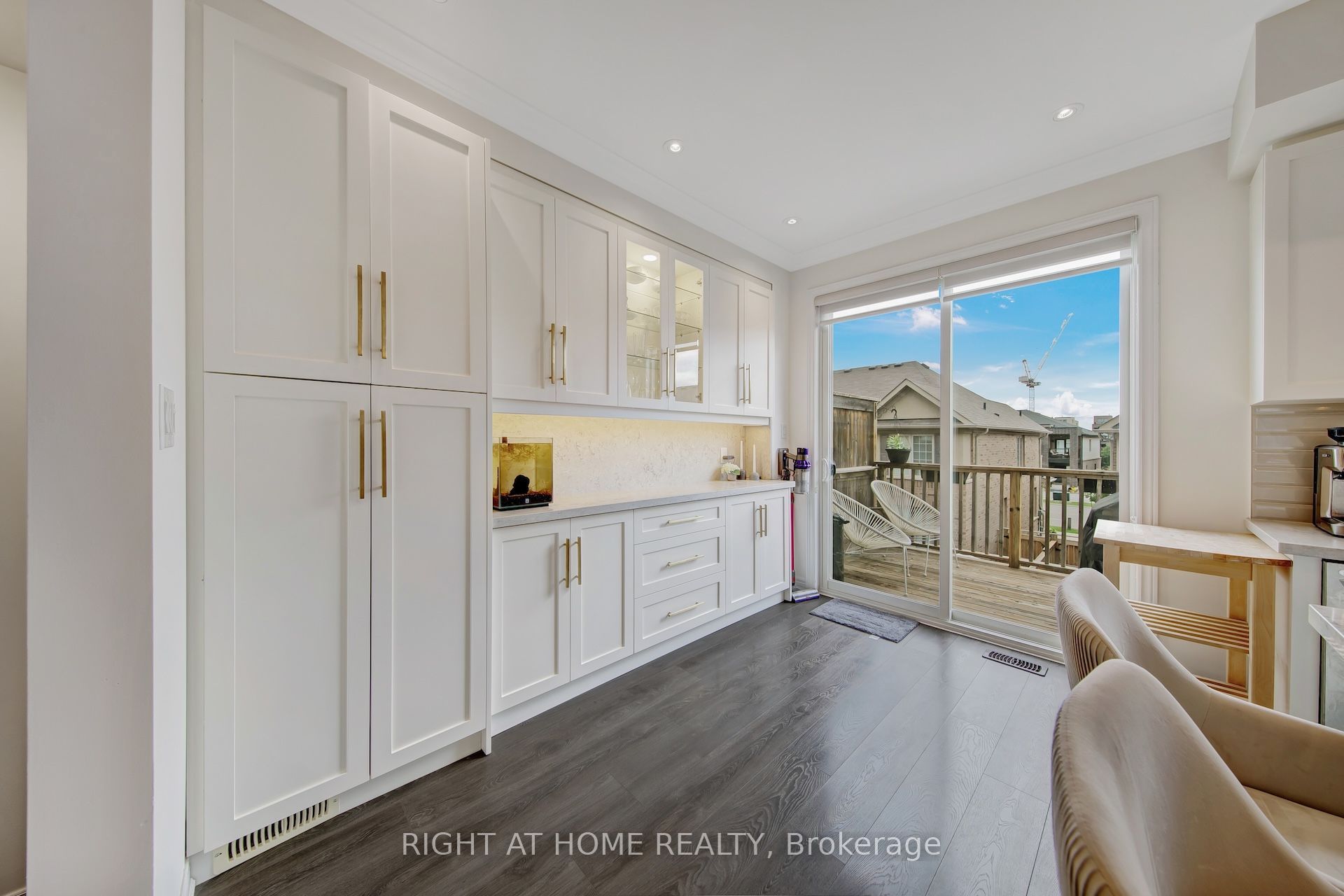 408 Belcourt Common Property Photo 12