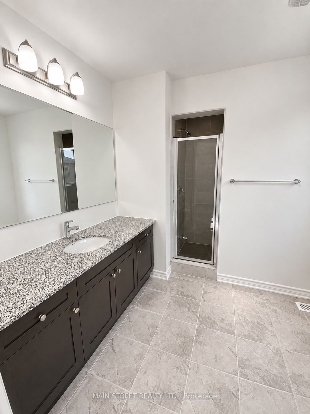 1253 Muskoka Heights Property Photo 20