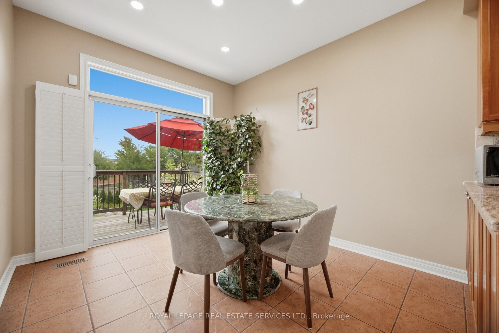 3057 Portree Crescent Property Photo 18