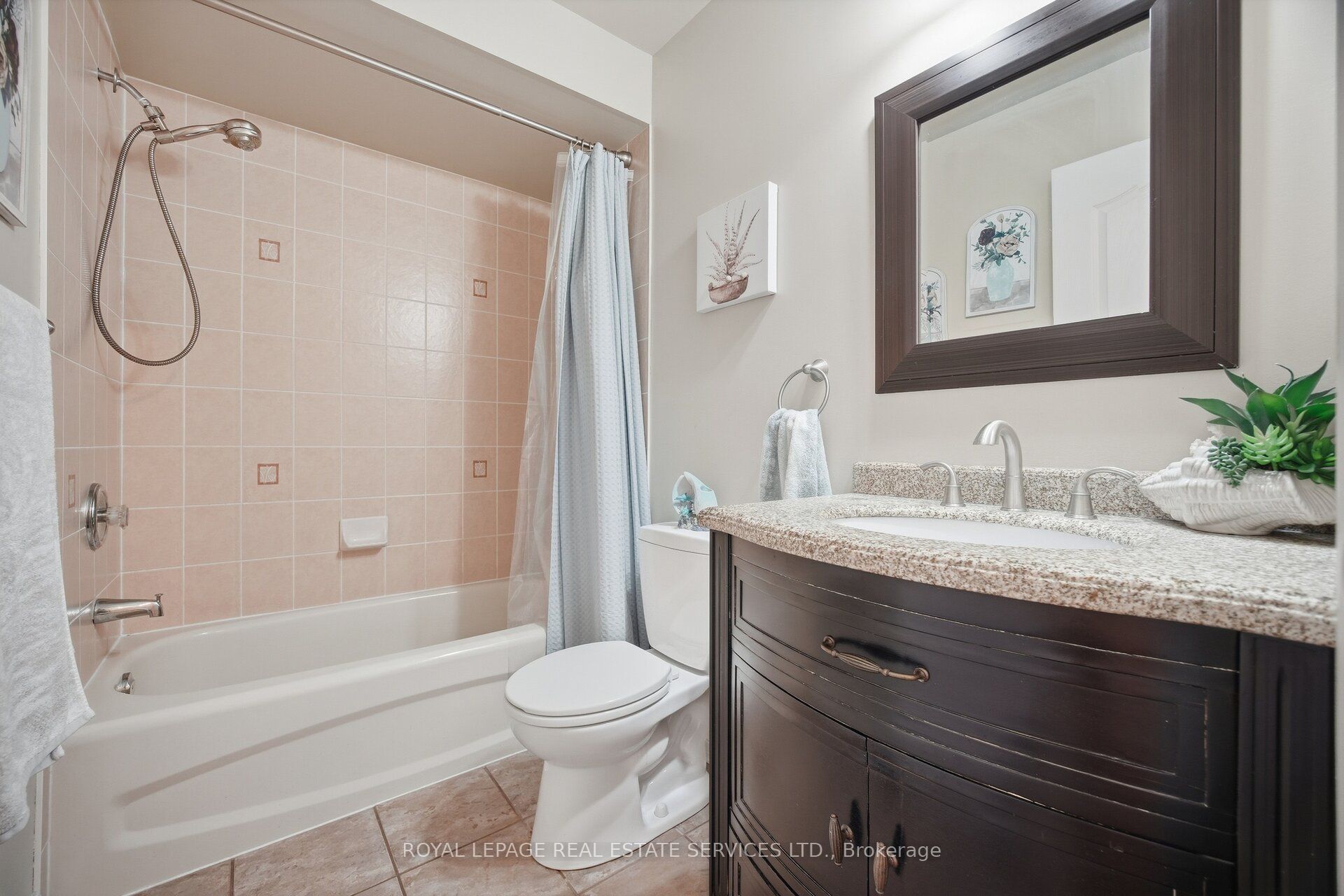 3057 Portree Crescent Property Photo 24