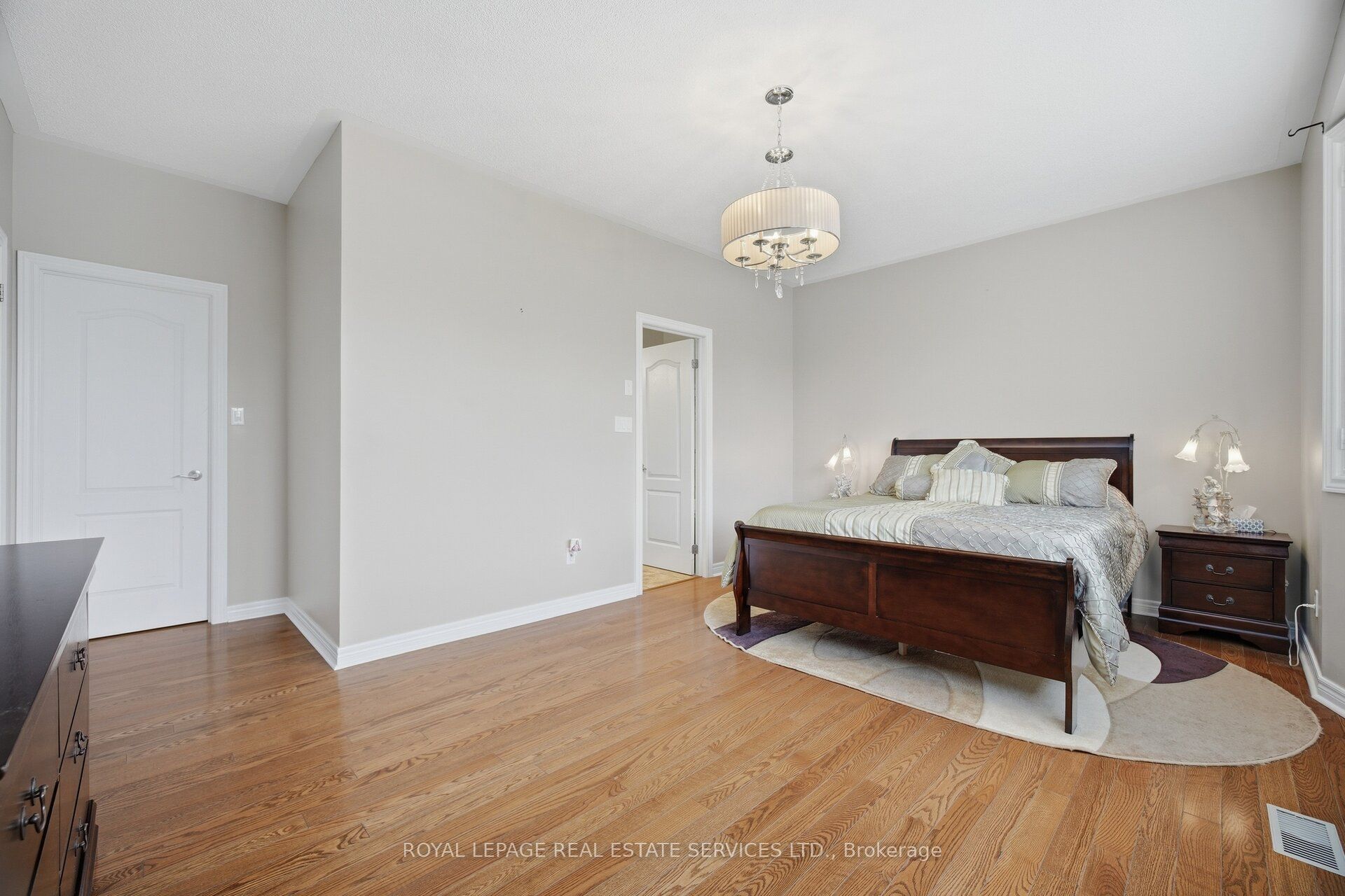 3057 Portree Crescent Property Photo 26