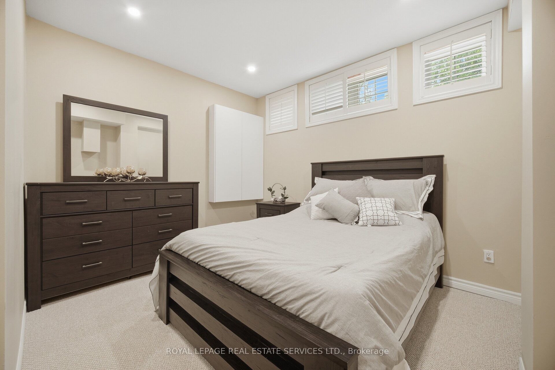 3057 Portree Crescent Property Photo 40