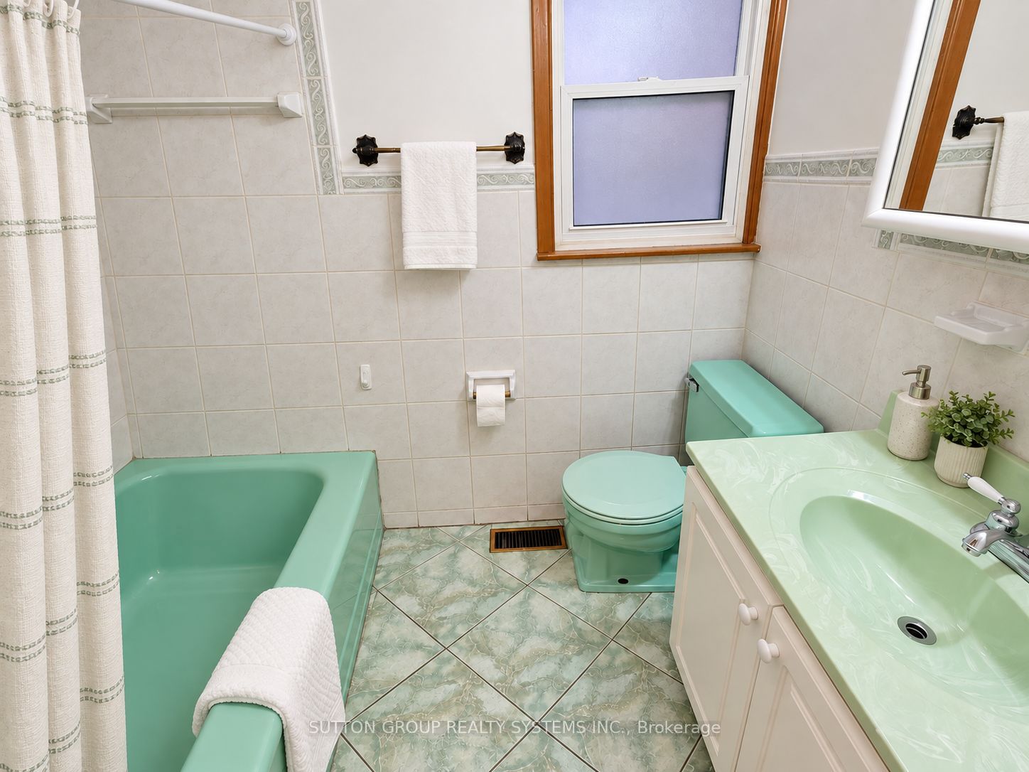 142 Ennerdale Road Property Photo 11