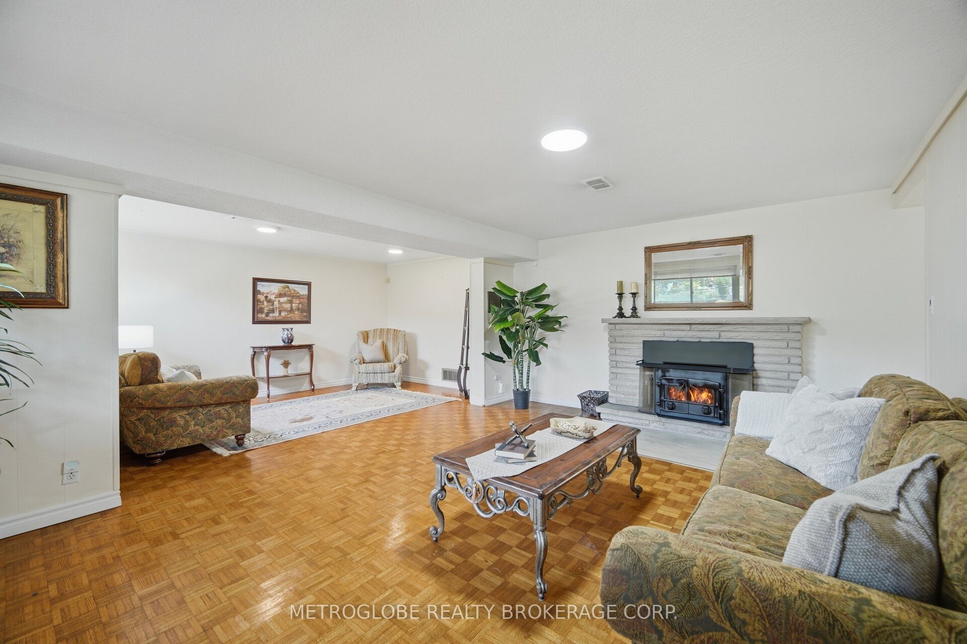 28 Eldorado Court Property Photo 35