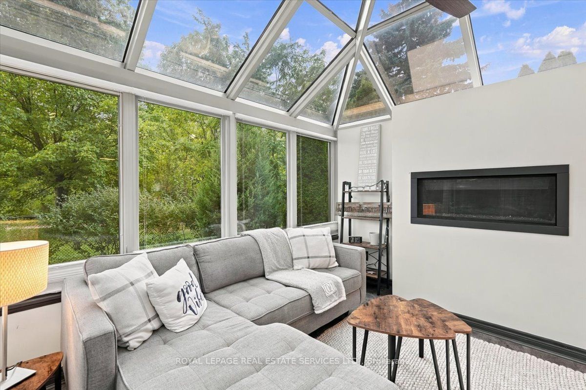 2182 Margot Street Property Photo 15