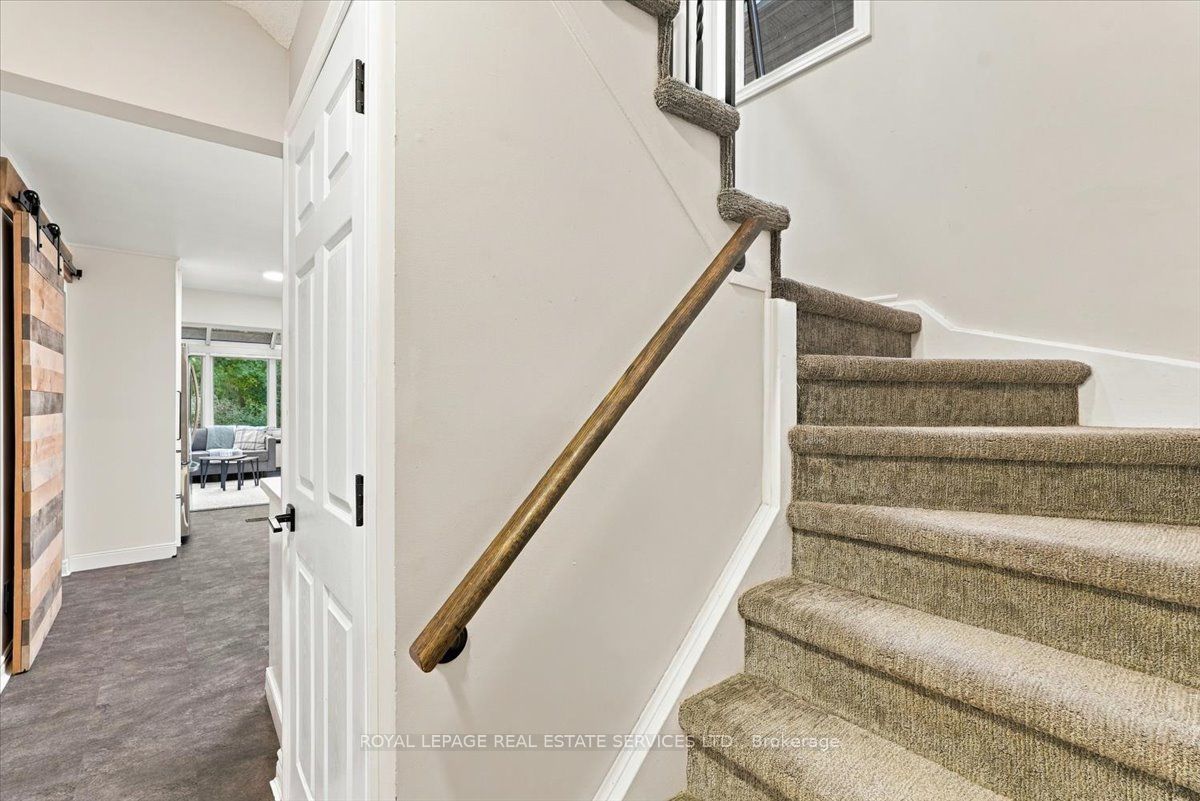 2182 Margot Street Property Photo 20