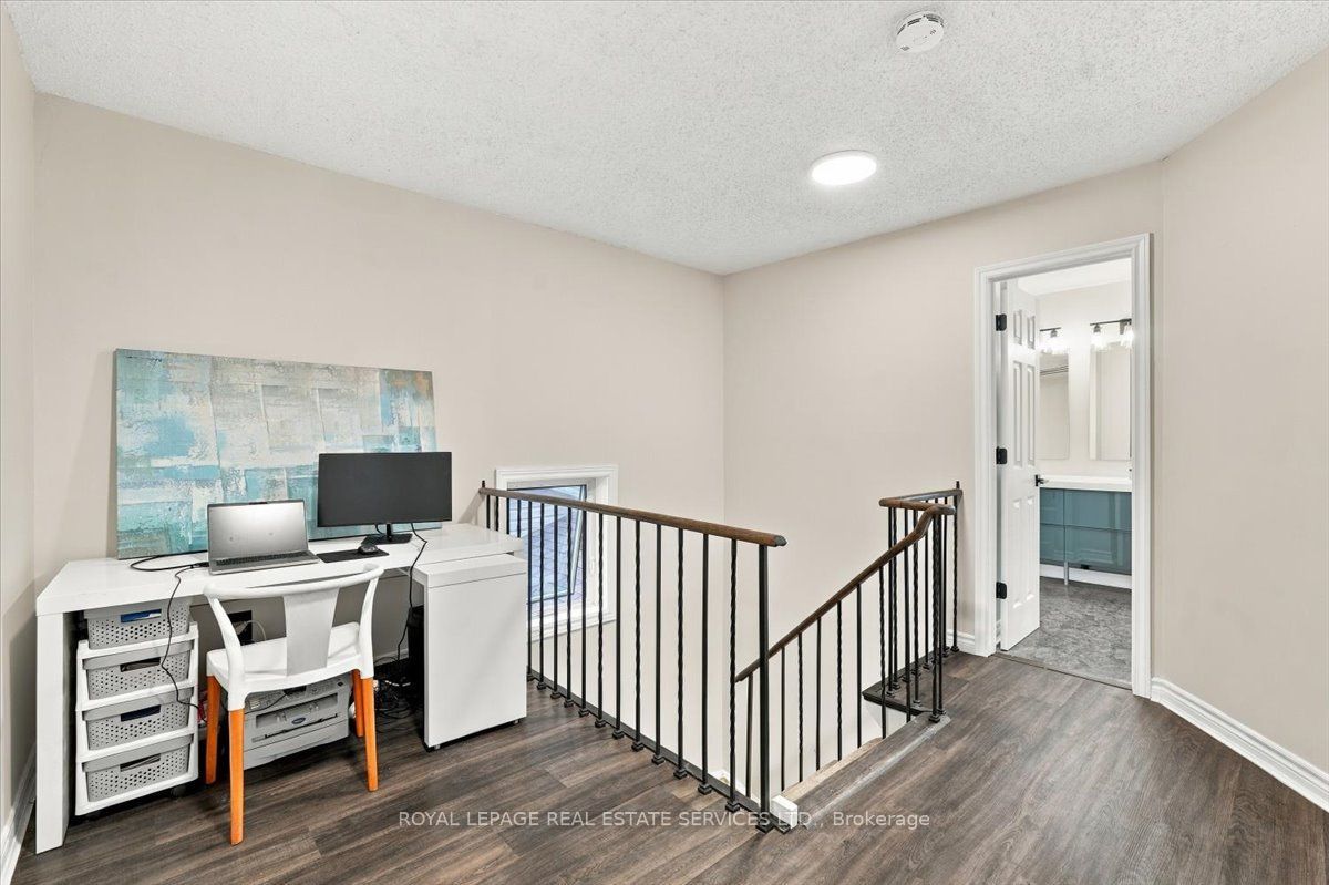 2182 Margot Street Property Photo 21