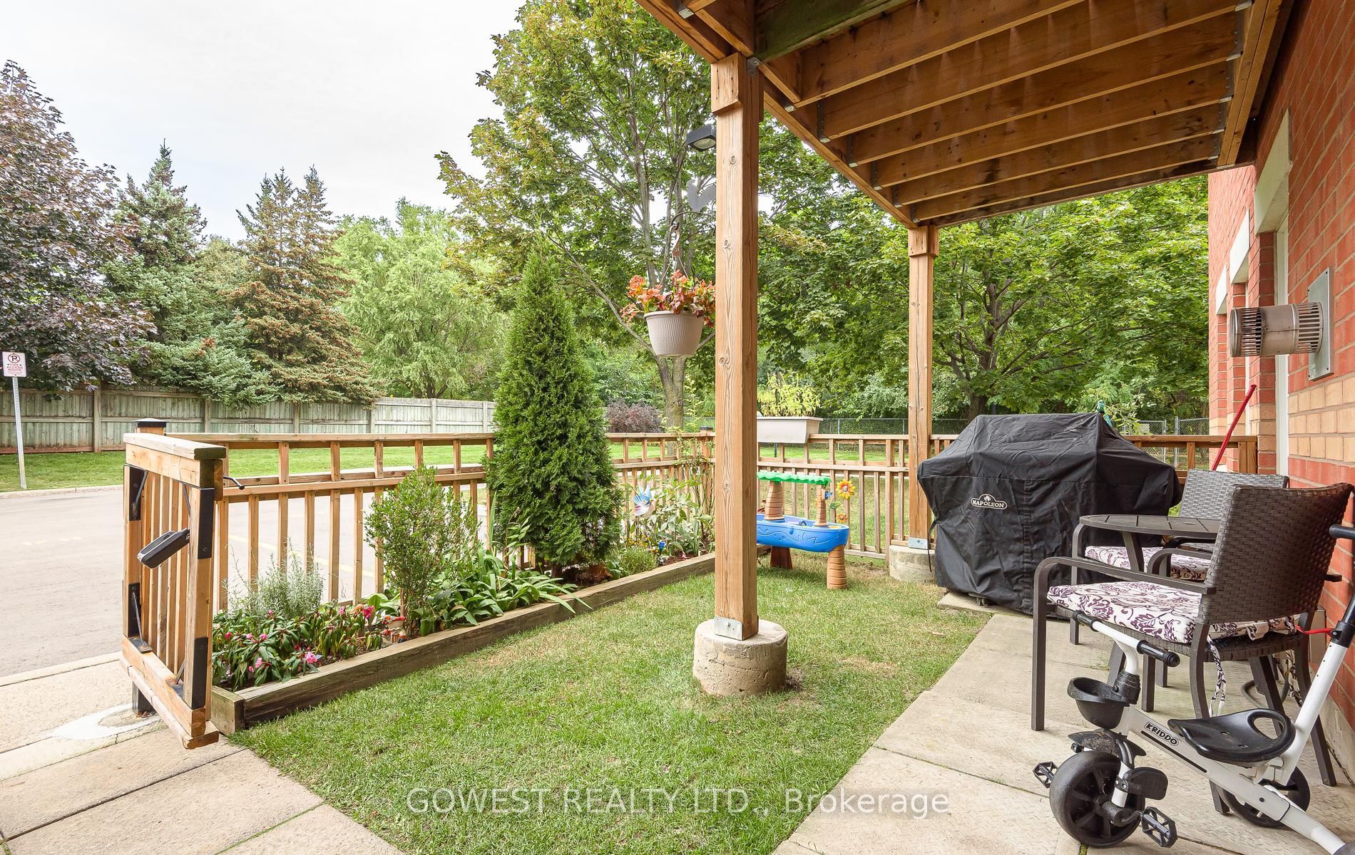 4140 Foxwood Drive 1202 Property Photo 5