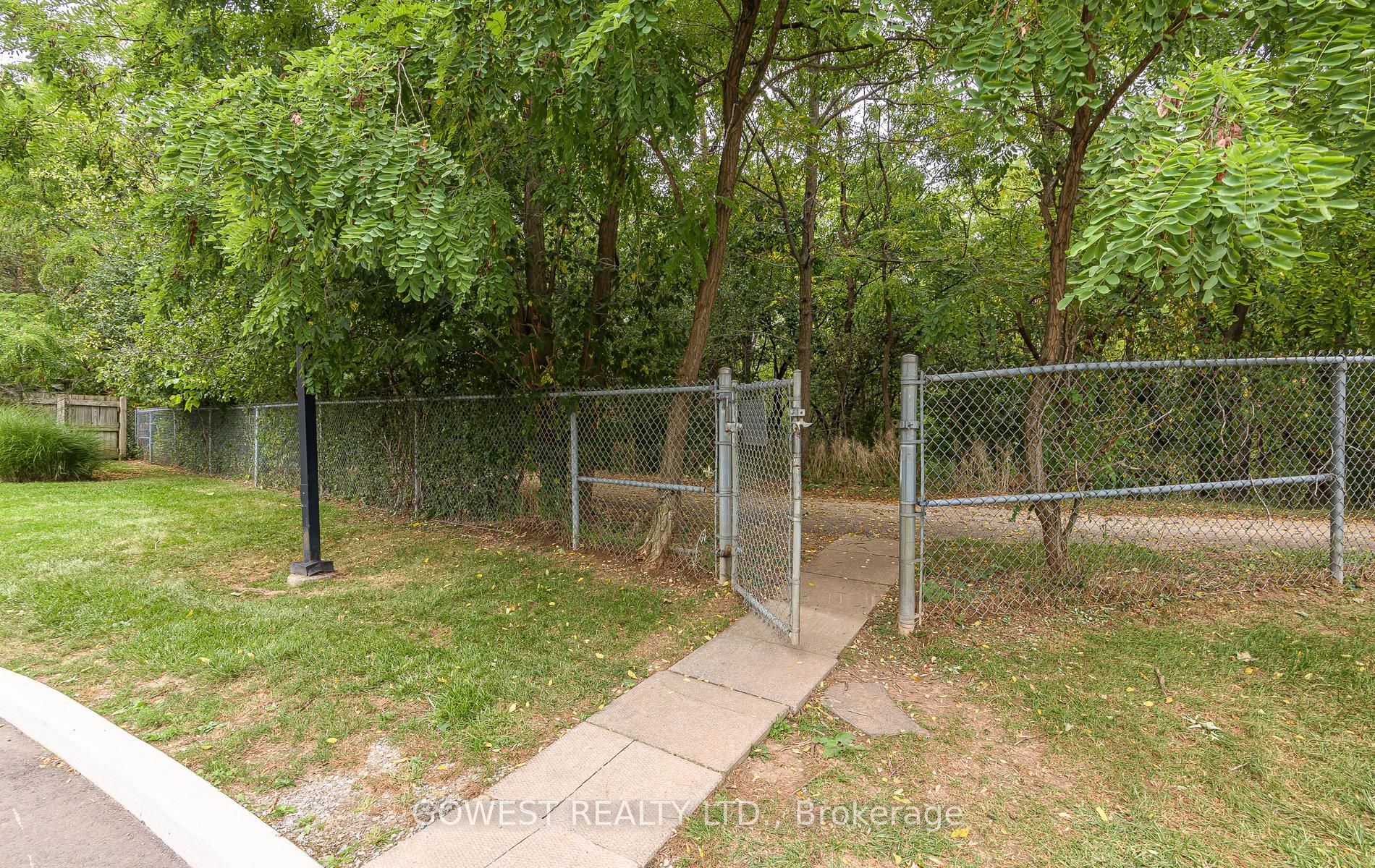 4140 Foxwood Drive 1202 Property Photo 24