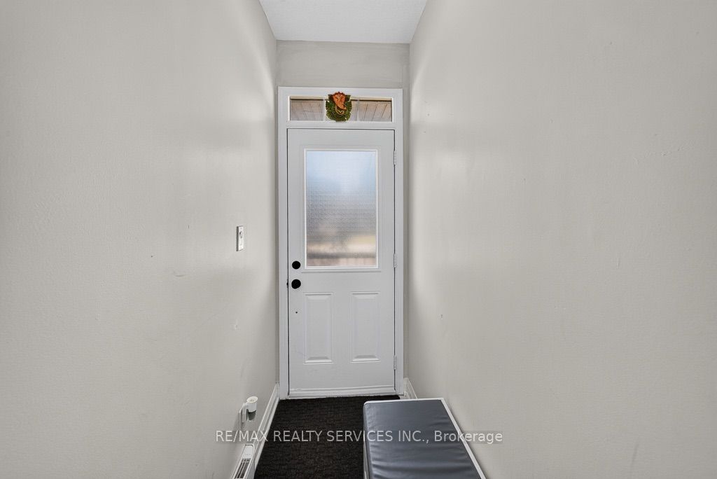 180 Howden Boulevard 15 Property Photo 5