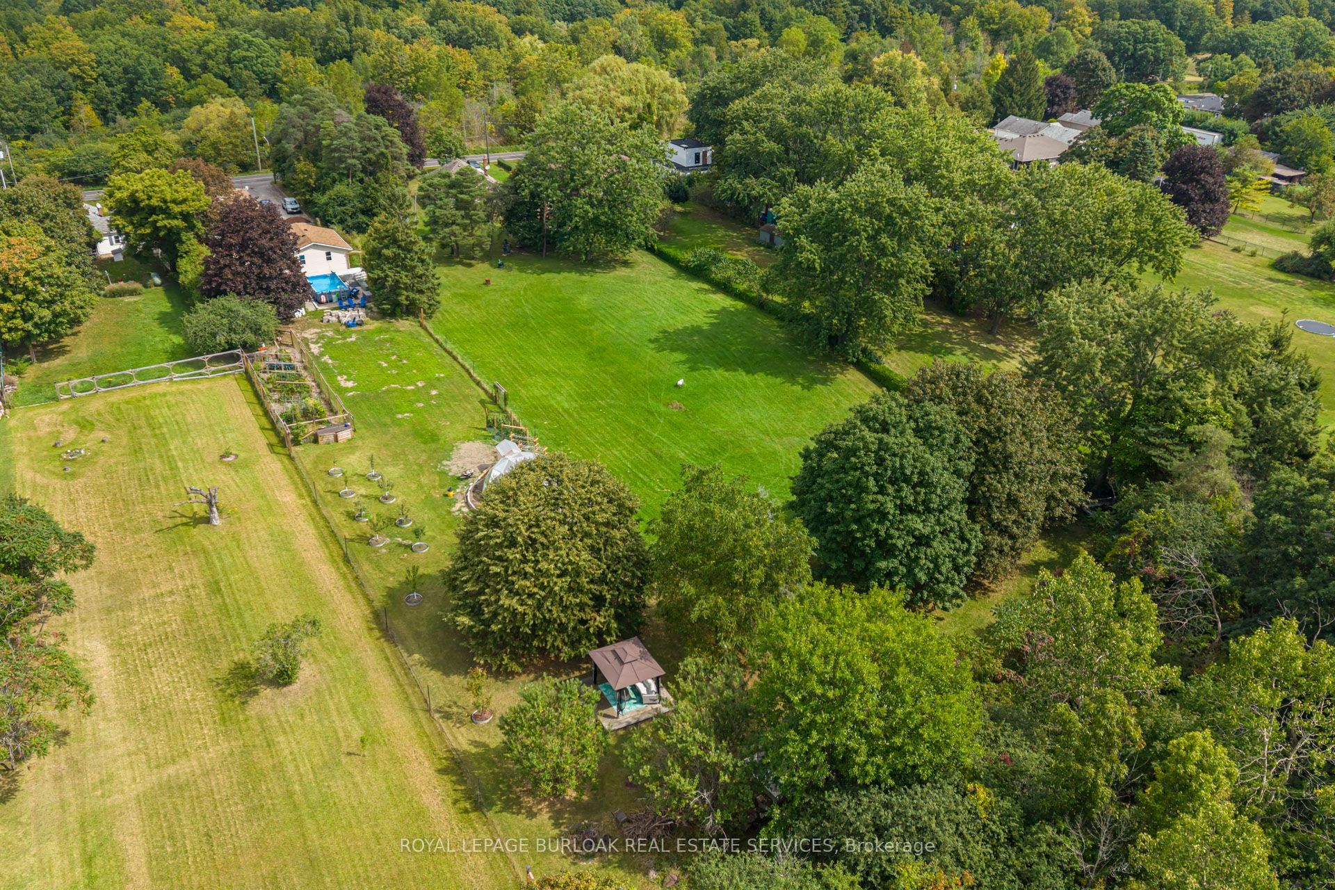 1412 Old York Road Property Photo 5