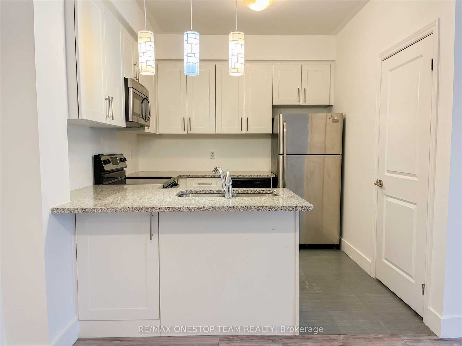 2338 Taunton Road 209 Property Photo 5