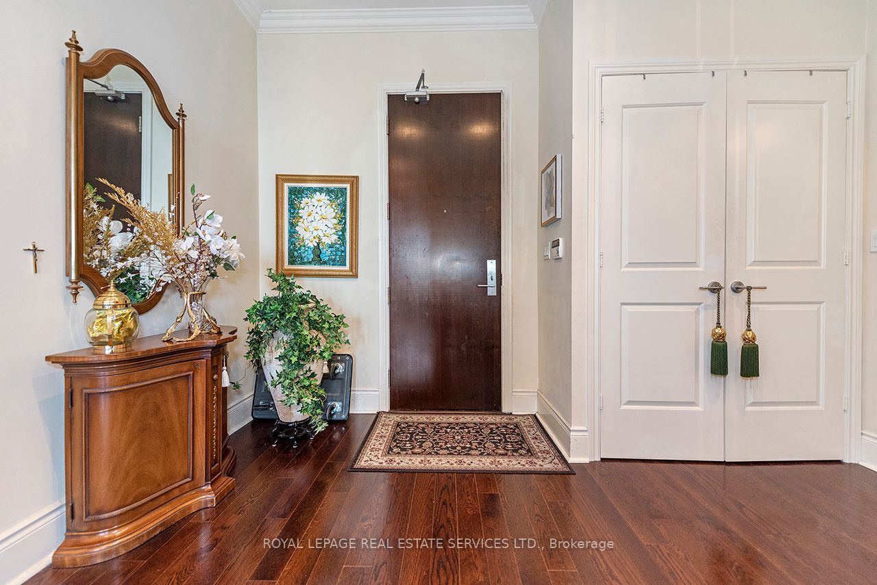25 Earlington Avenue 601 Property Photo 5