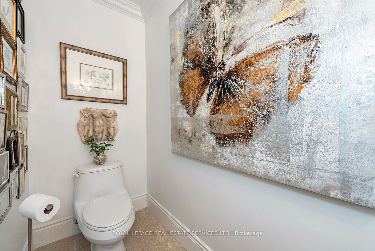 25 Earlington Avenue 601 Property Photo 8