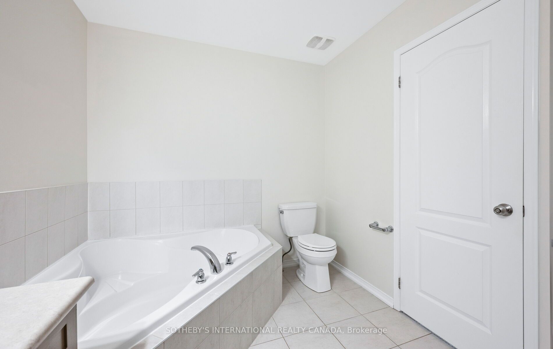 745 Farmstead Drive 21 Property Photo 27