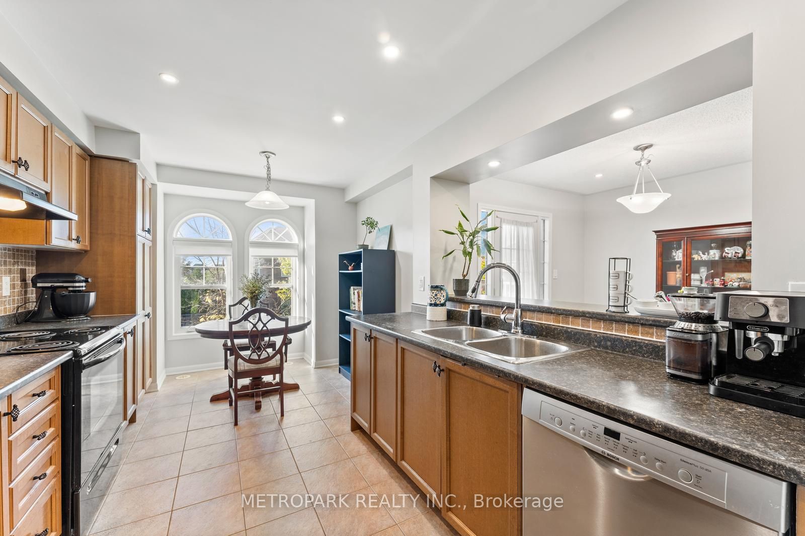 38 Gleave Terrace Property Photo 12