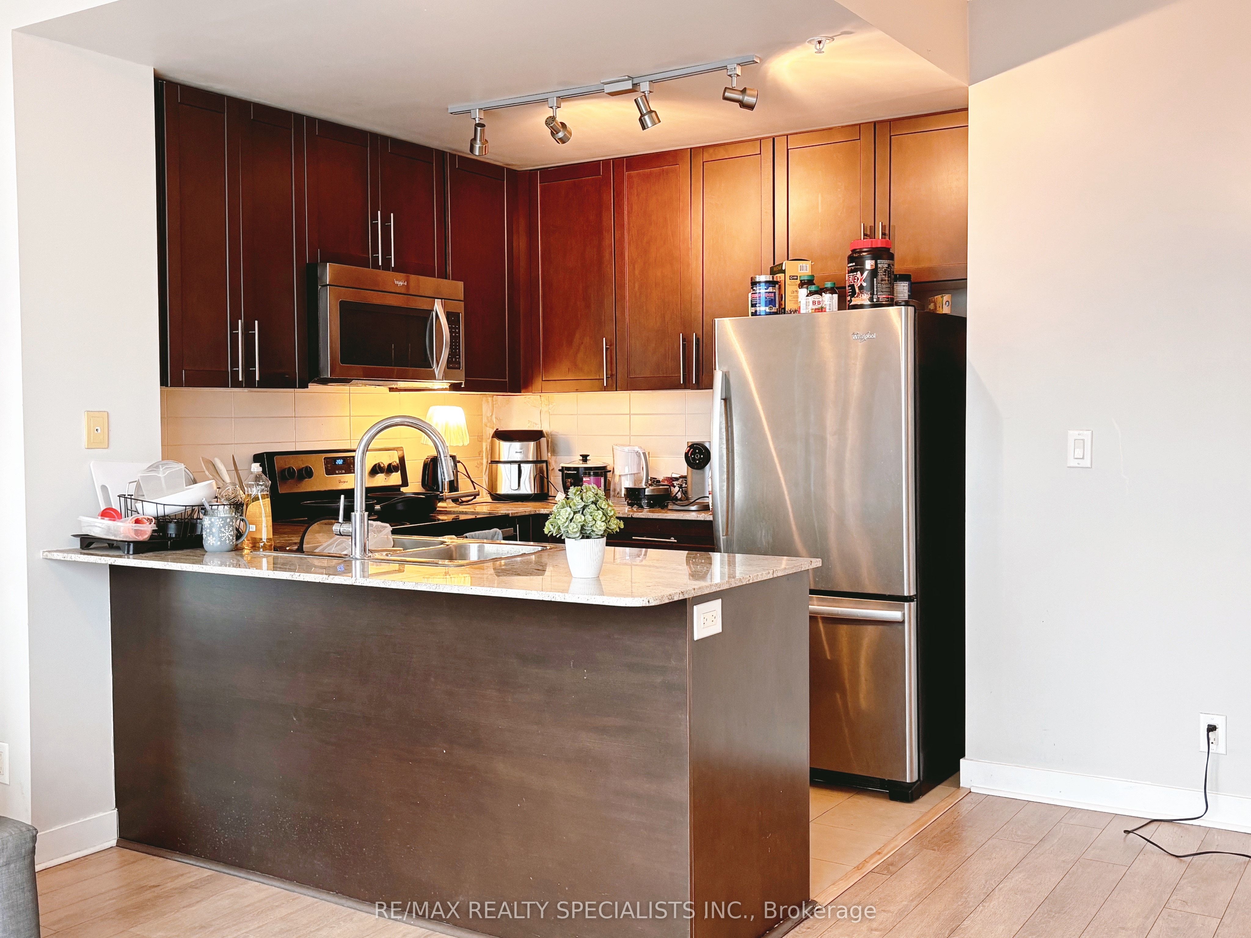 3985 Grand Park Drive 2508 Property Photo 6