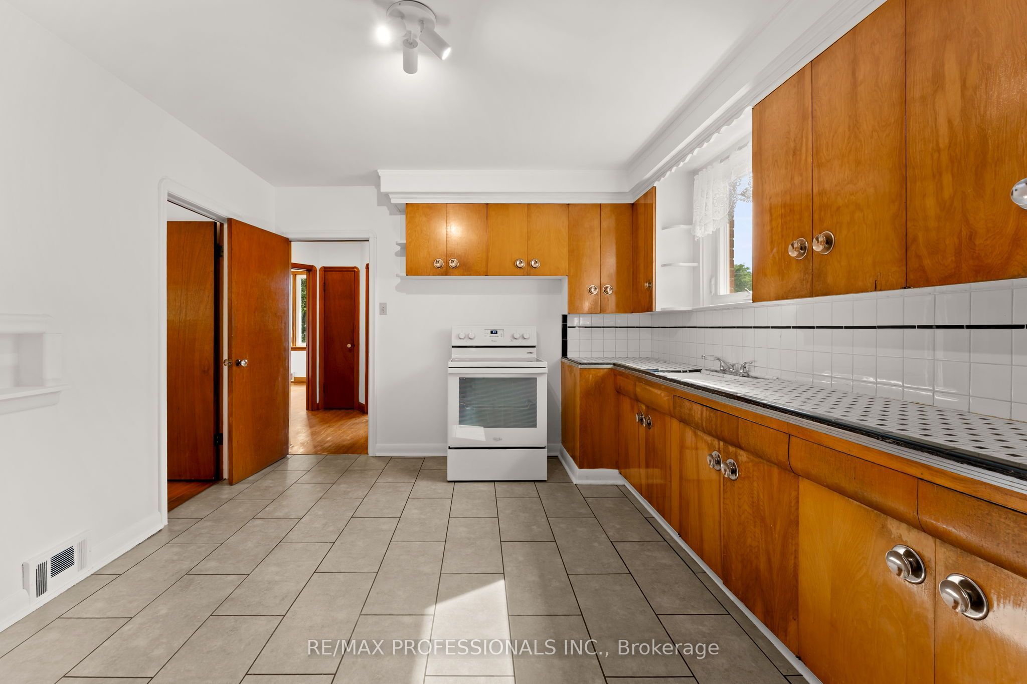 9 Coney Road Property Photo 9