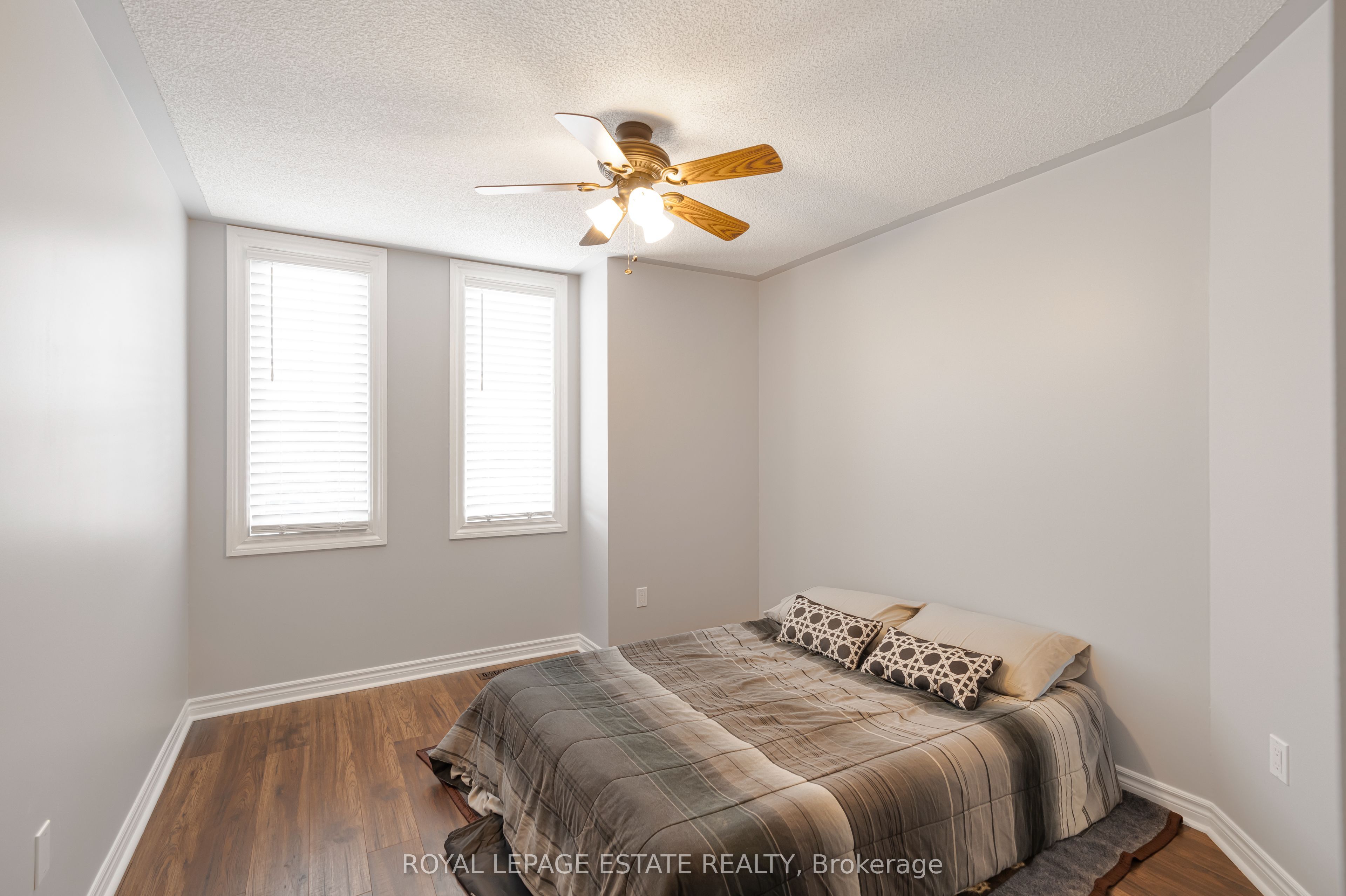 9 Brookstone Court Property Photo 16