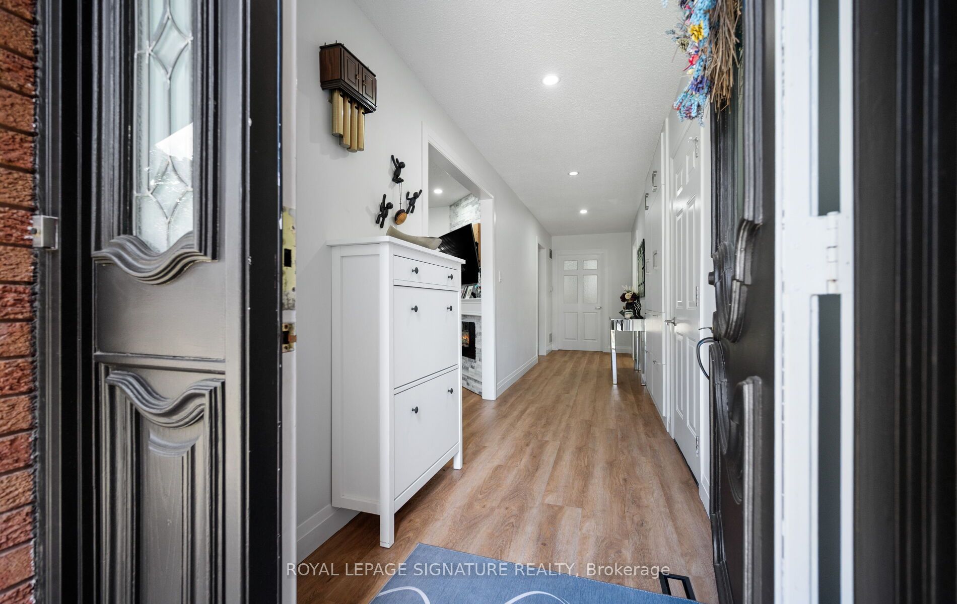 2221 Florian Road Property Photo 3