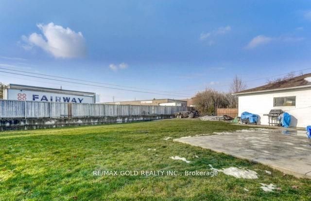 6 Monaco Court Basement Property Photo 28